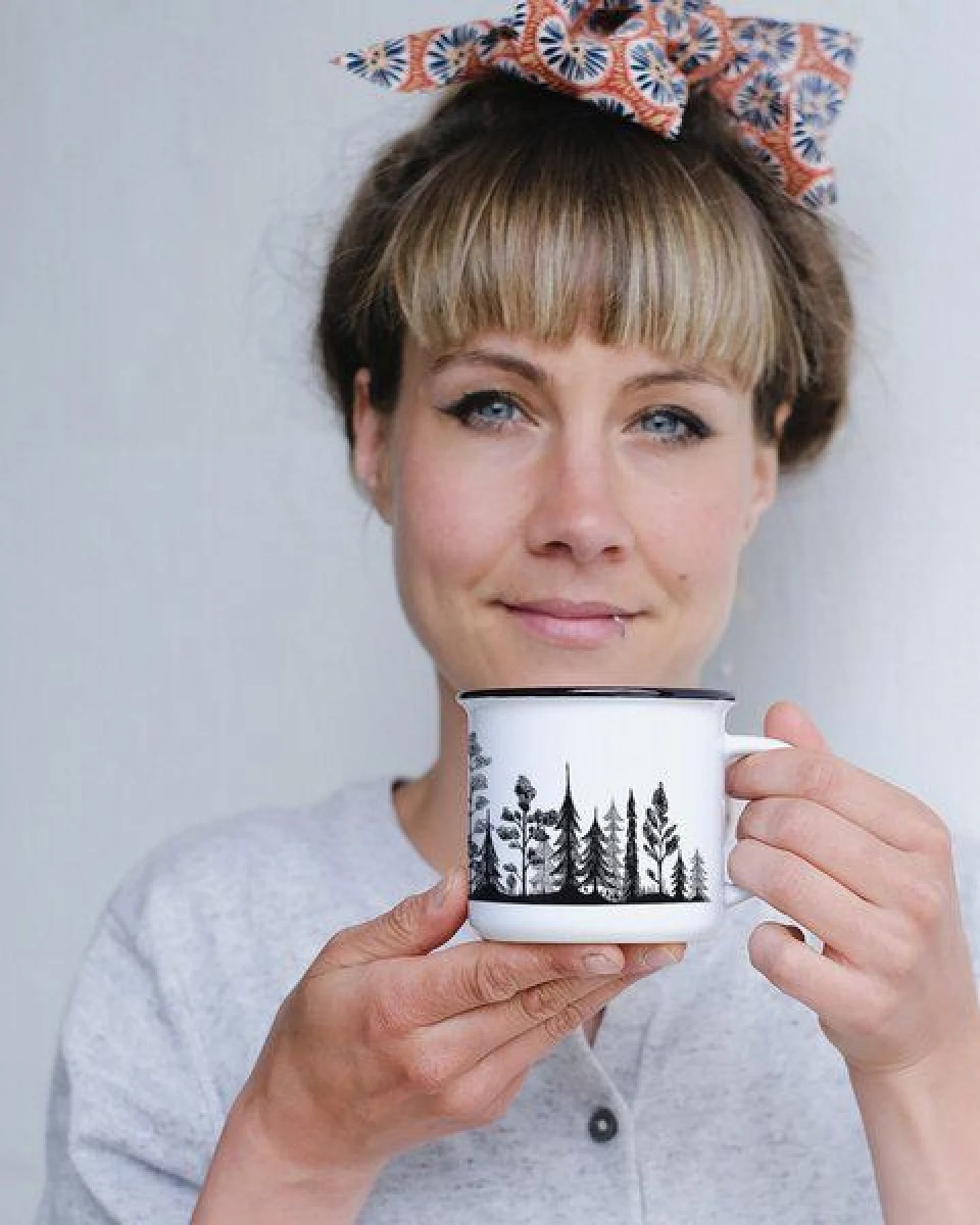 LIGARTI Keramiktasse – Wald – Ansicht 4