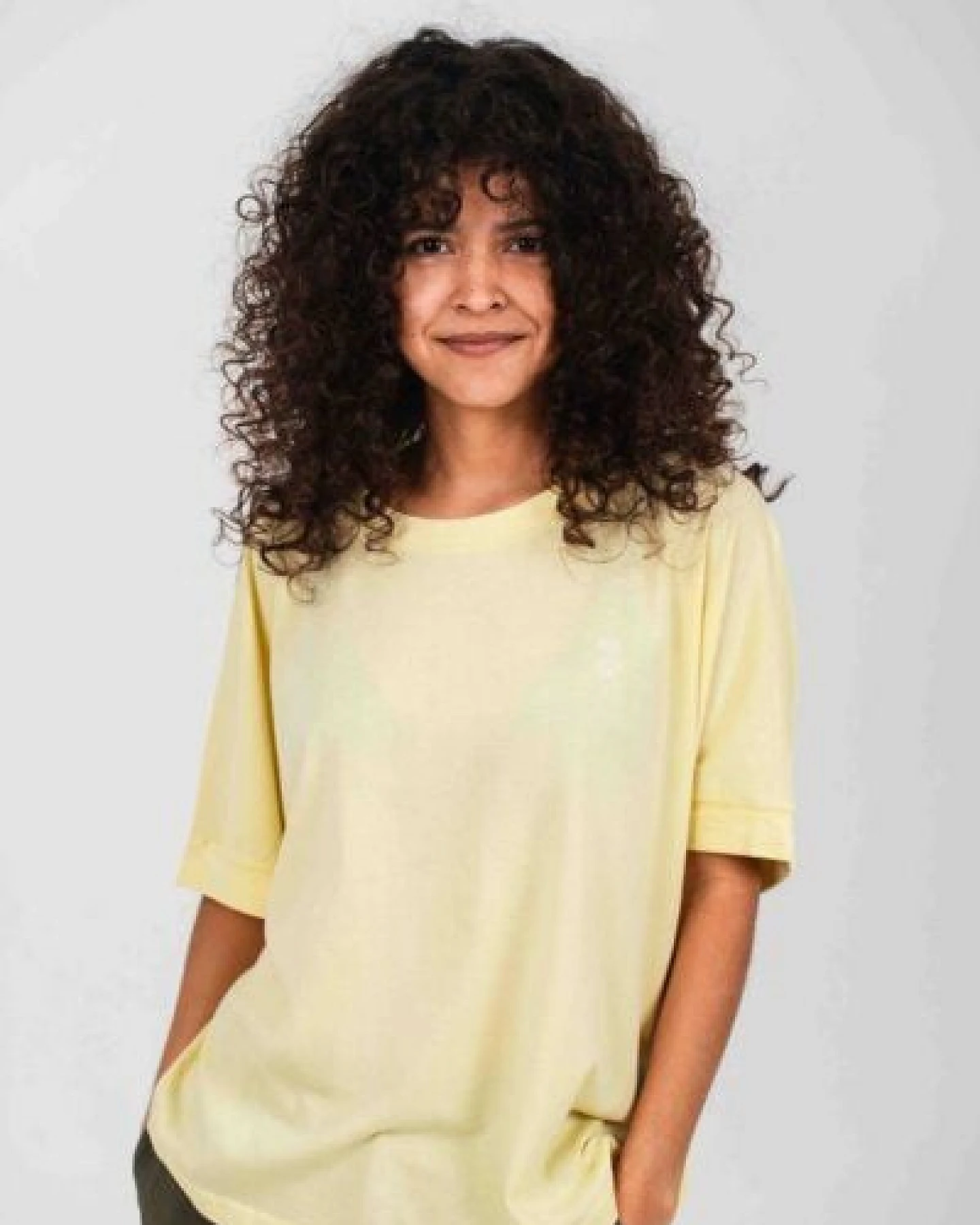Greener Calendula T-Shirt mit Fledermausärmeln in Übergröße – Ansicht 4