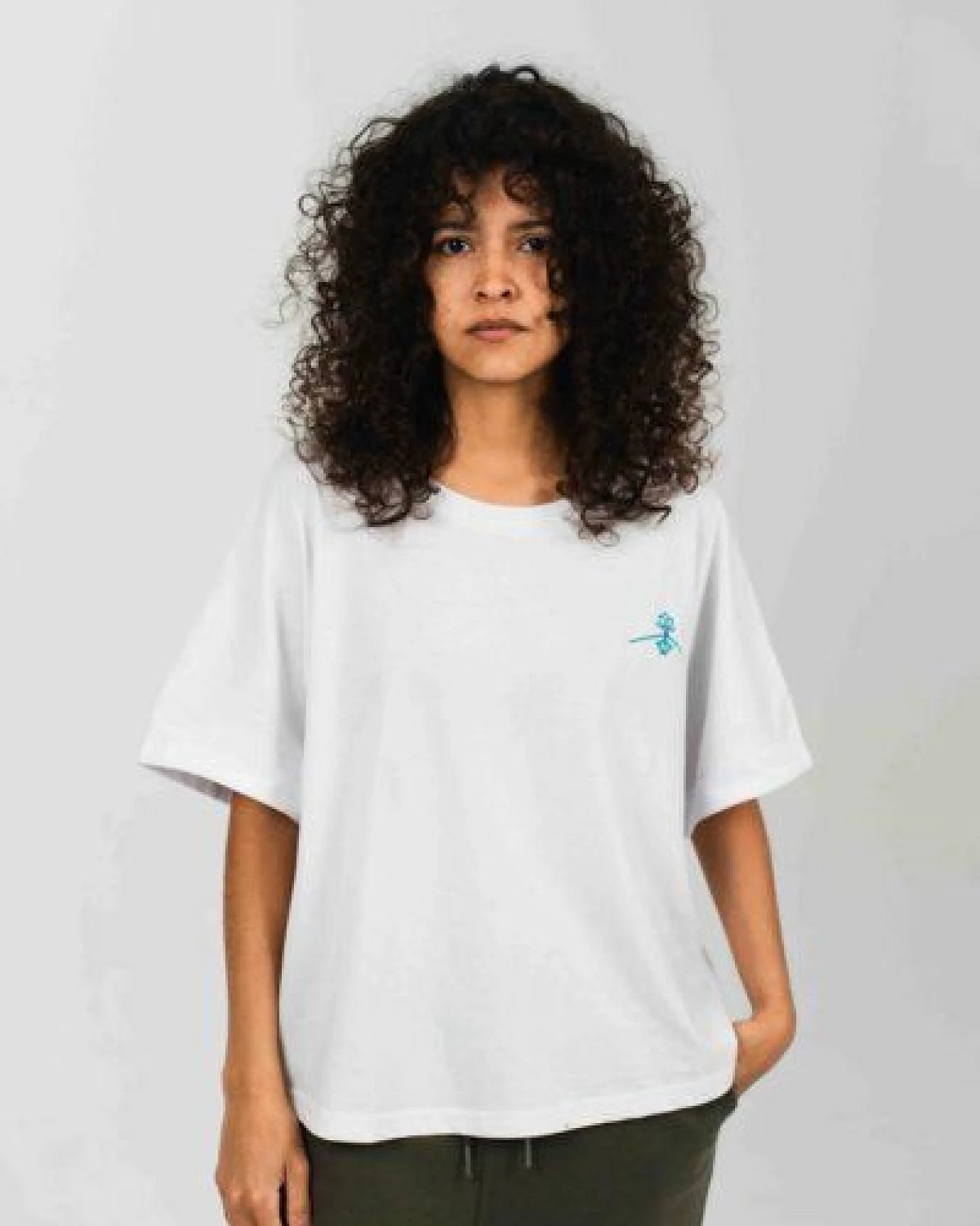 Greener Calendula T-Shirt mit Fledermausärmeln in Übergröße – Ansicht 3