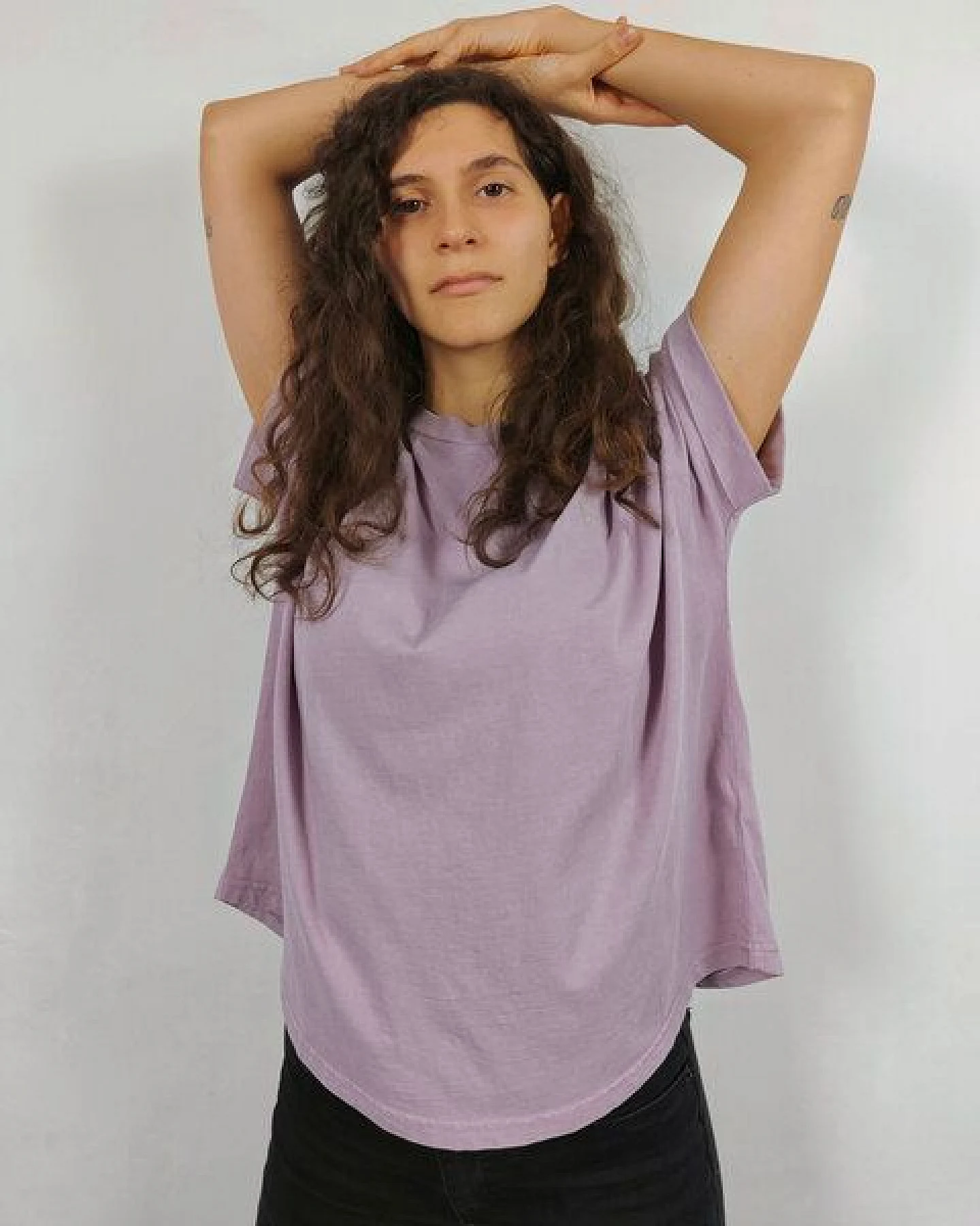 Greener Calendula T-Shirt mit Fledermausärmeln in Übergröße – Ansicht 3
