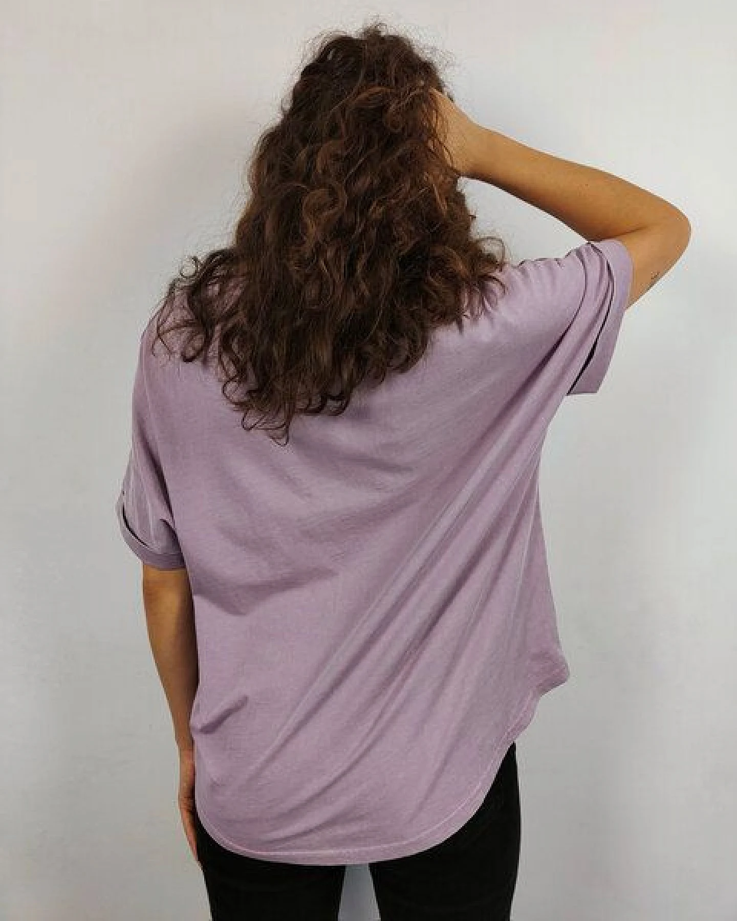Greener Calendula T-Shirt mit Fledermausärmeln in Übergröße – Ansicht 4