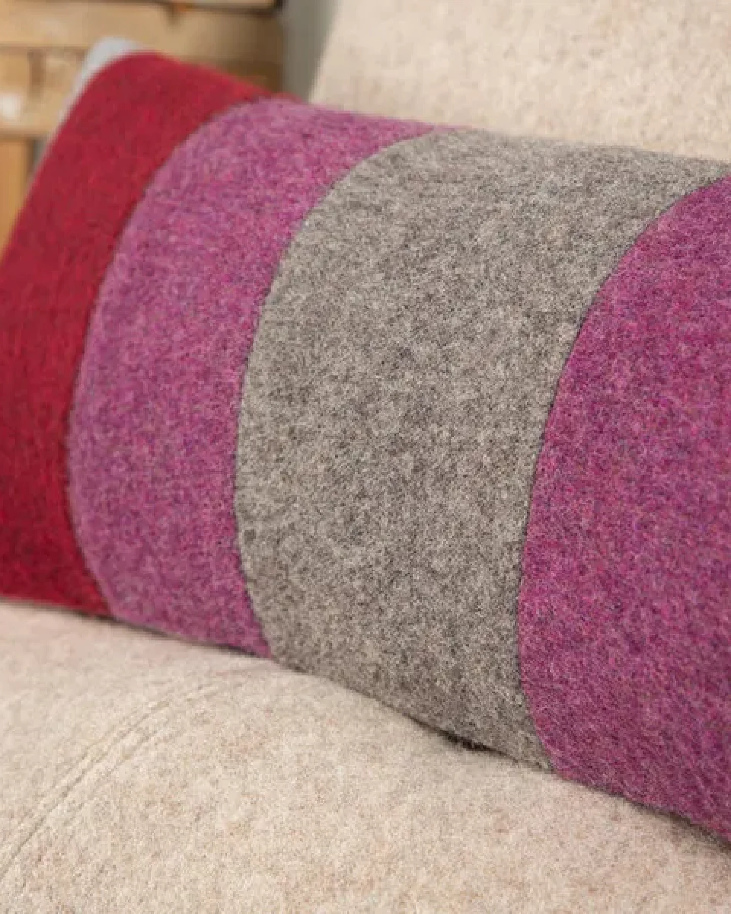 nahtur-design Rückenstützkissen aus Loden – Ansicht 3