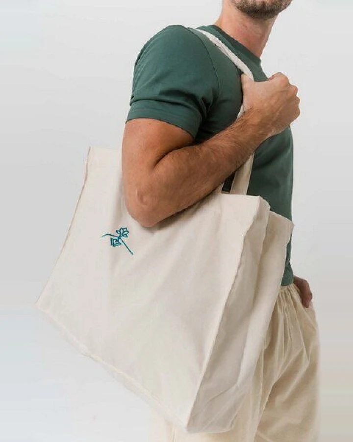 Greener Große Tasche aus recyceltem Segeltuch Inula
