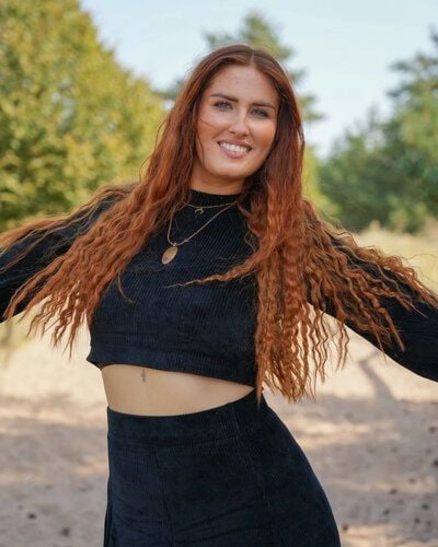 Vivien Joy Crop Cordpullover - Marleen Crop Pulli – Ansicht 4
