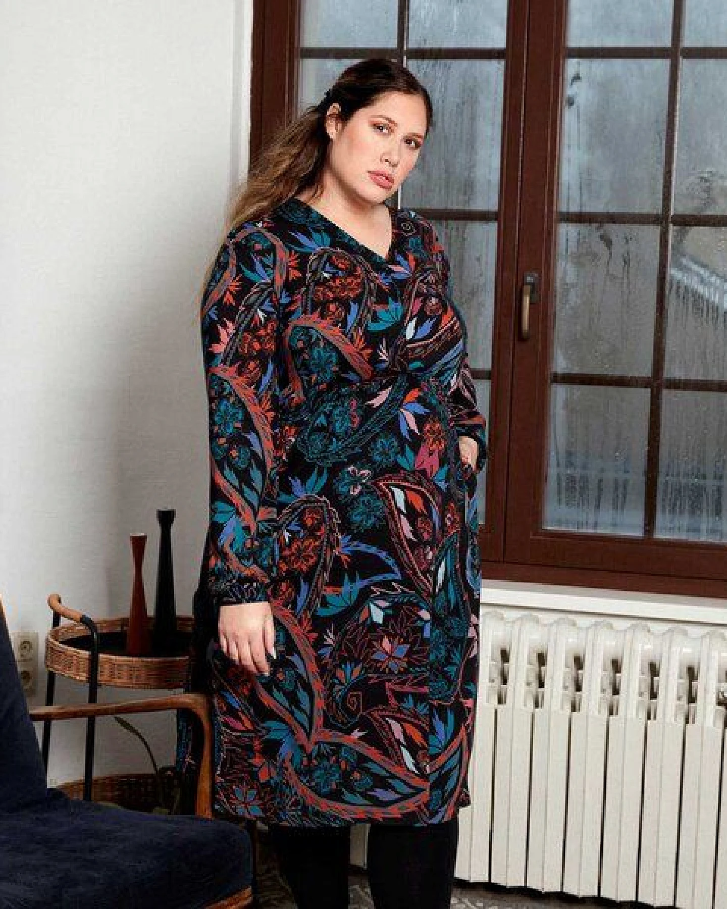 WiDDA berlin Midikleid mit Paisley Muster aus ECOVERO – Ansicht 4