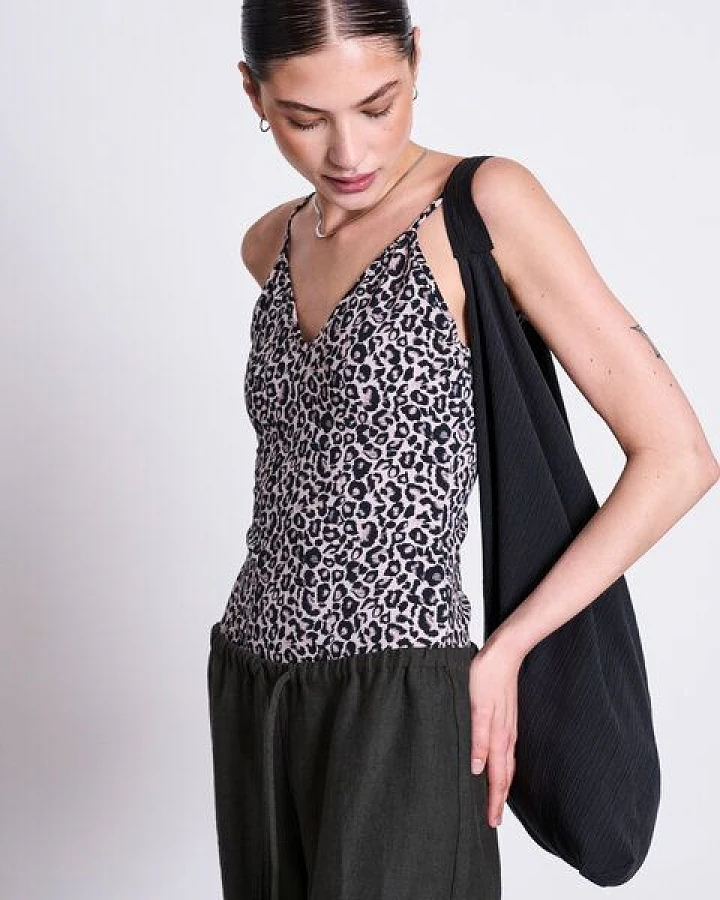 Leo Print