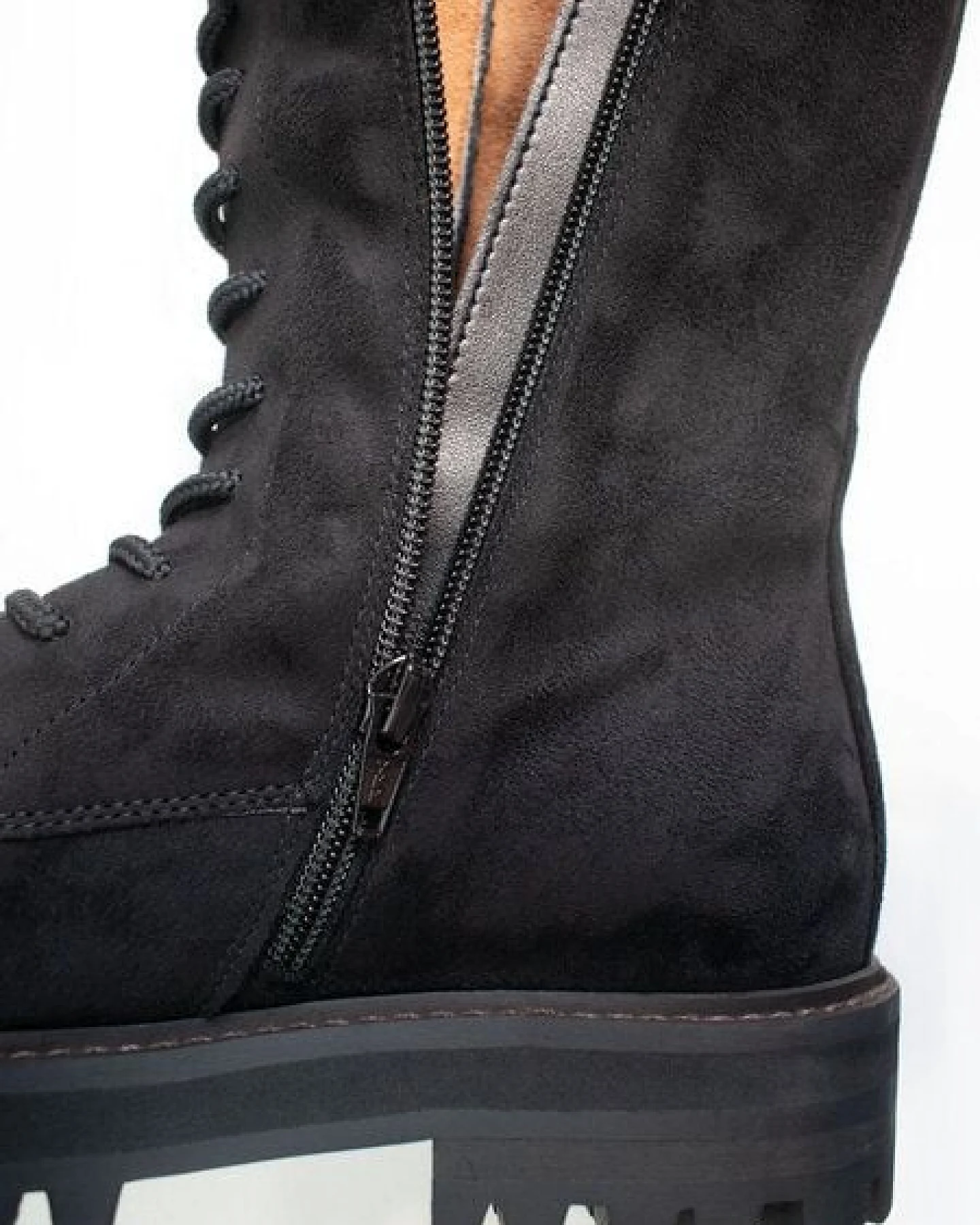 Will's Vegan Shop Hohe Schnürstiefel aus veganem Wildleder Damen – Ansicht 2
