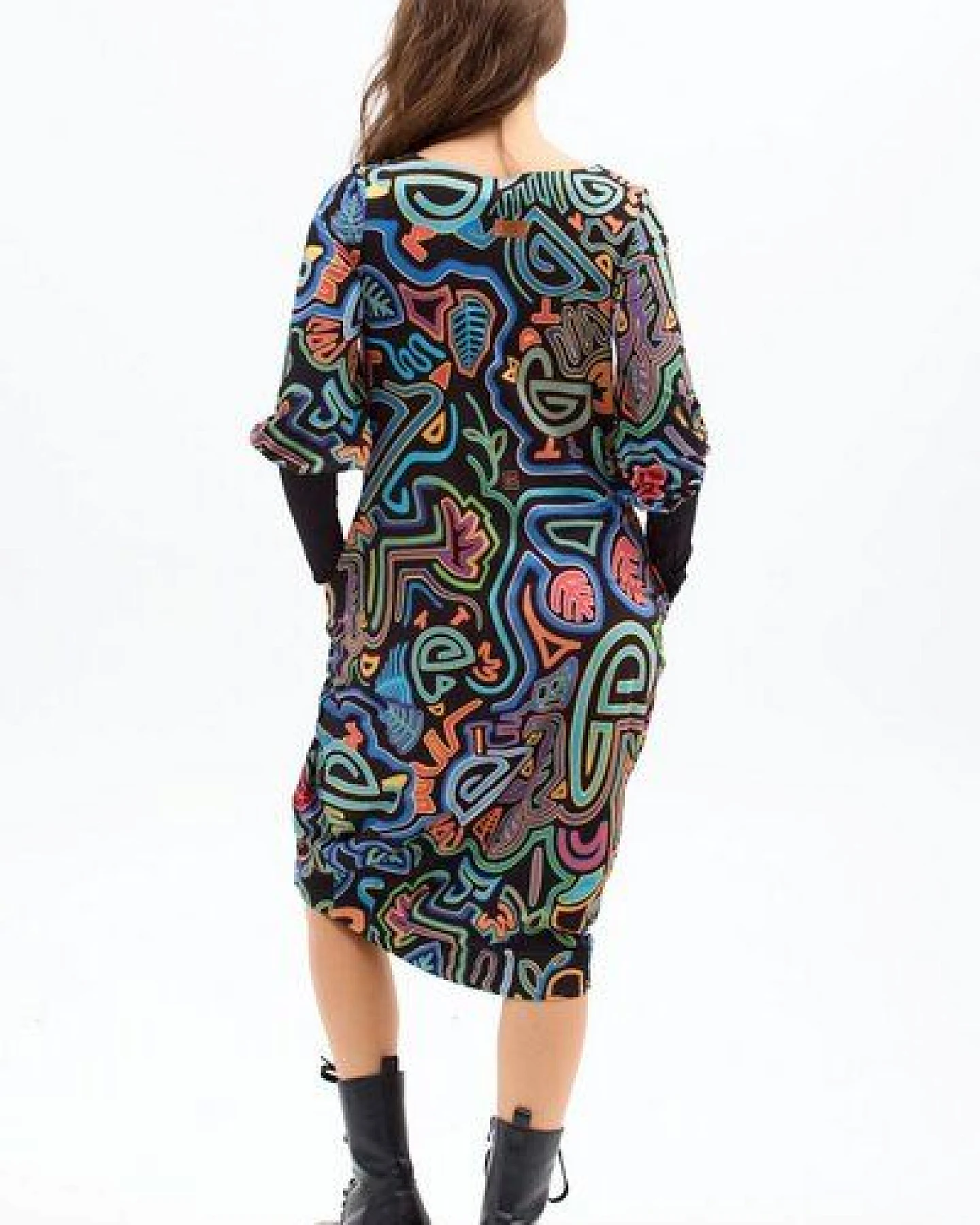 Kleid Morelia – Ballonkleid – Länge bis zum Knie/über das Knie – Aufgebauschte Ärmel – Carré-Ausschnitt – Farbenfroher einzigartiger Print von KOKOworld – Fair produziert in Polen – Ansicht 3
