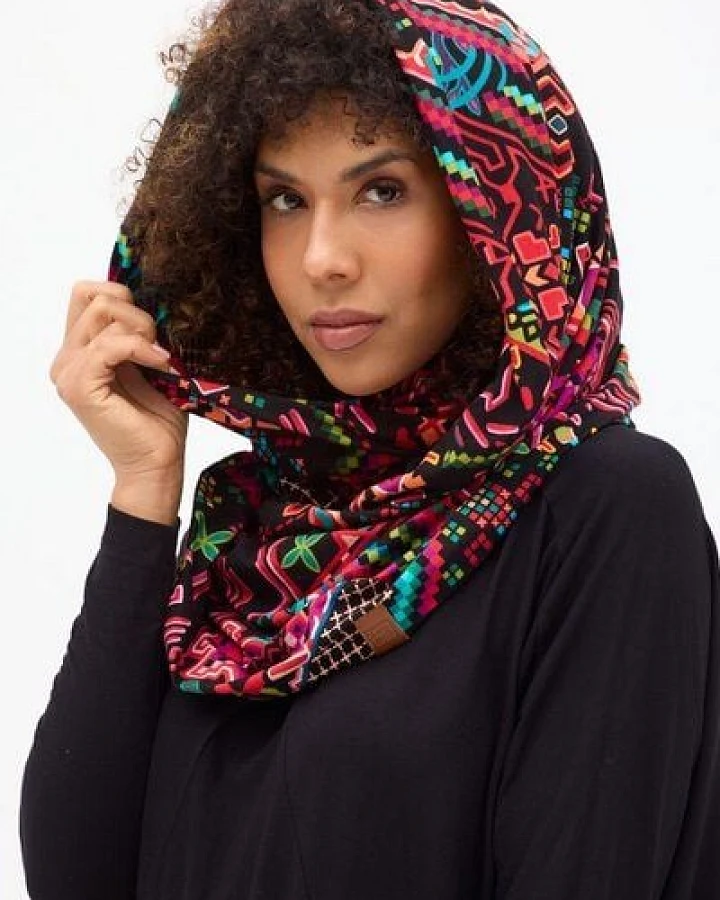 Schlauchschal Bundle – Rechteckiger – Warmer – Viscose mit Elasthan – Farbenfrohes Print KOKOworld – Fair produziert in Polen