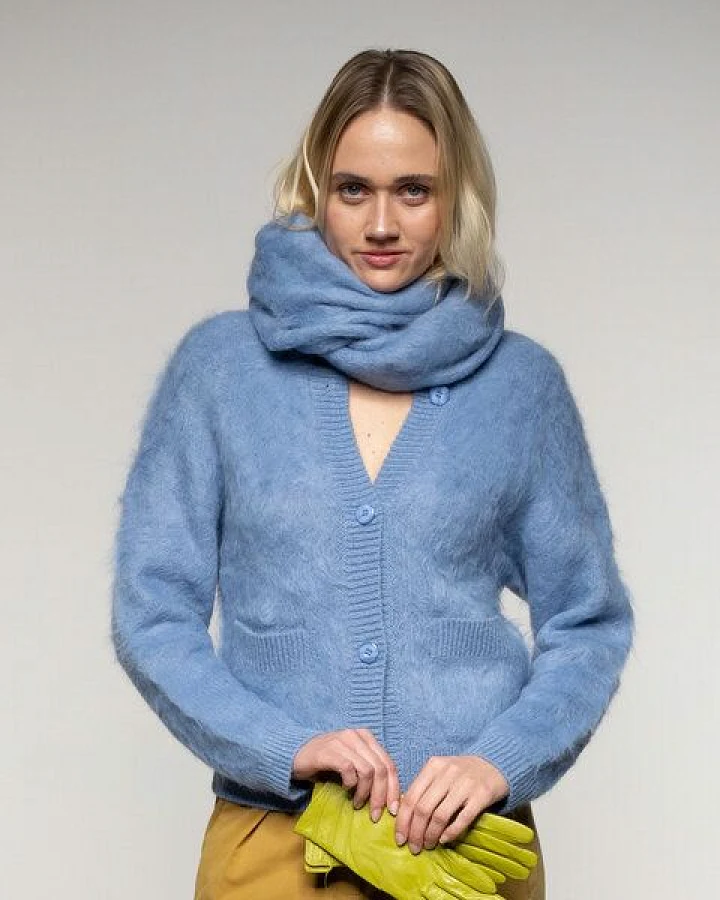 Blau