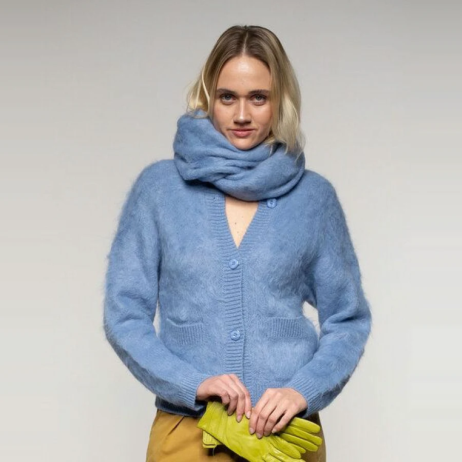 Blau