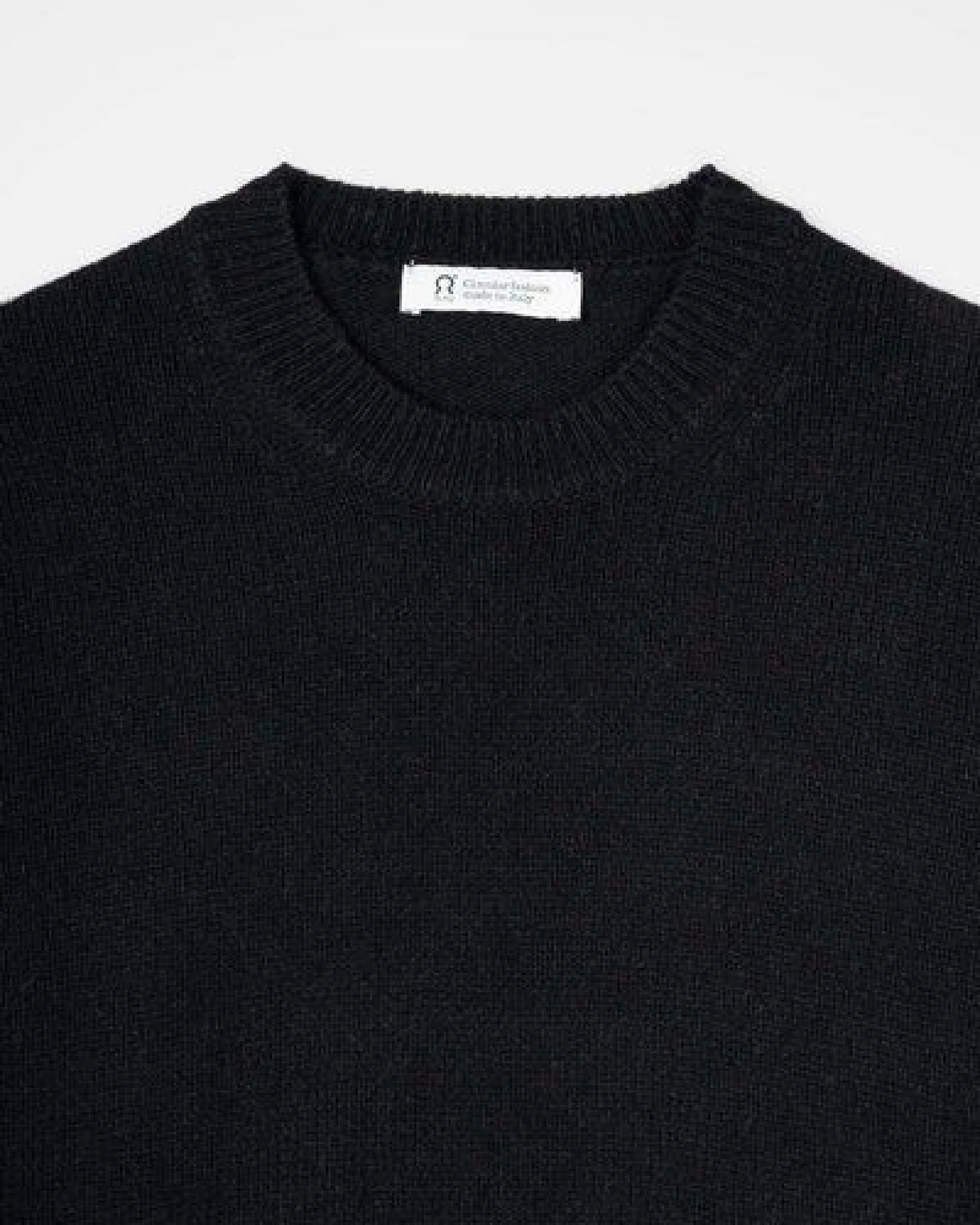 Rifò - Circular Fashion Made in Italy Pullover aus recyctelter Kaschmirwolle Modell: Edda – Ansicht 4