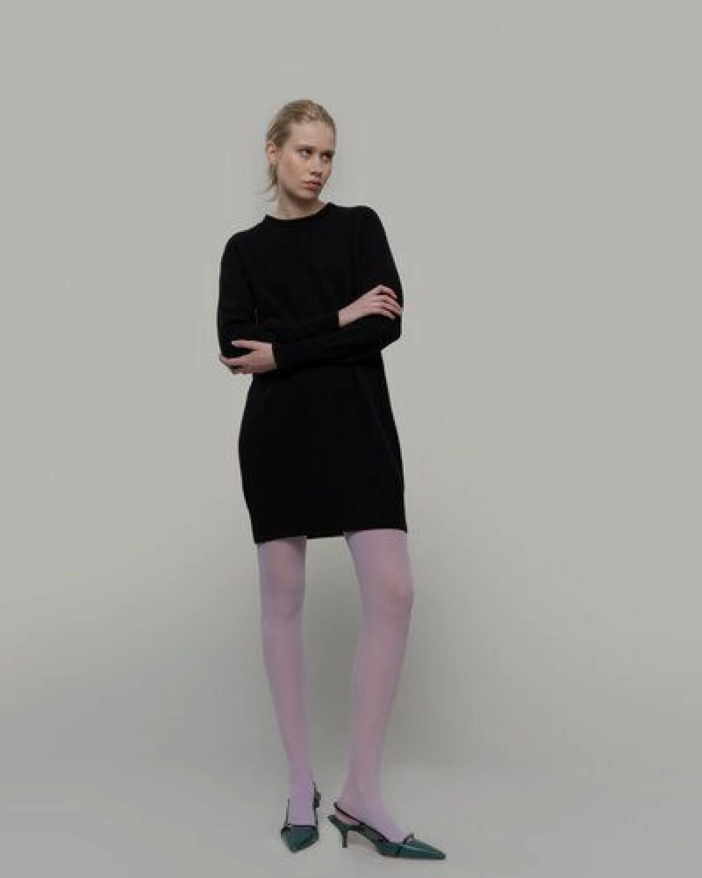 Rifò - Circular Fashion Made in Italy Strickkleid aus recycelter Kaschmirwolle Modell: Selvaggia – Ansicht 2