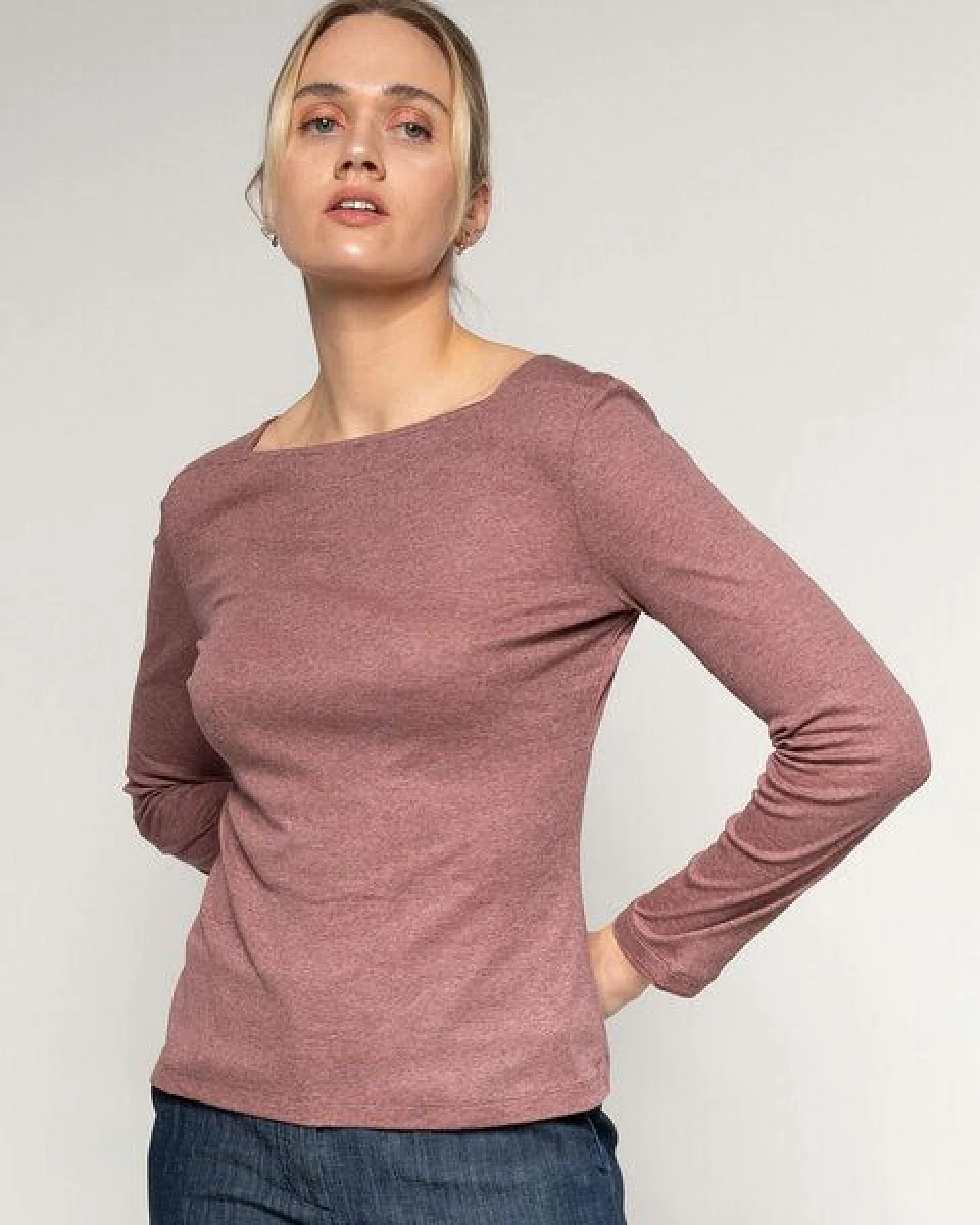 Alma & Lovis Softes Ringel-Langarmshirt aus Bio-Baumwolle – Ansicht 3