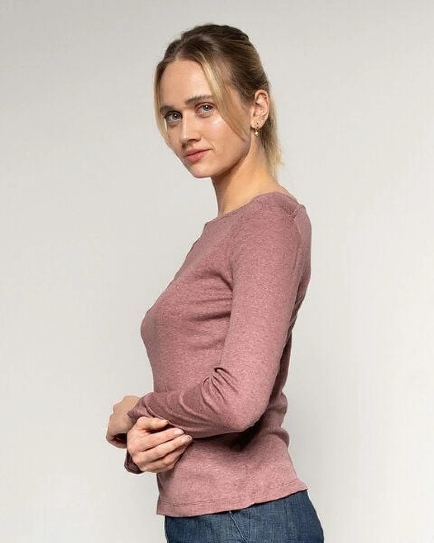 Alma & Lovis Softes Ringel-Langarmshirt aus Bio-Baumwolle – Ansicht 4