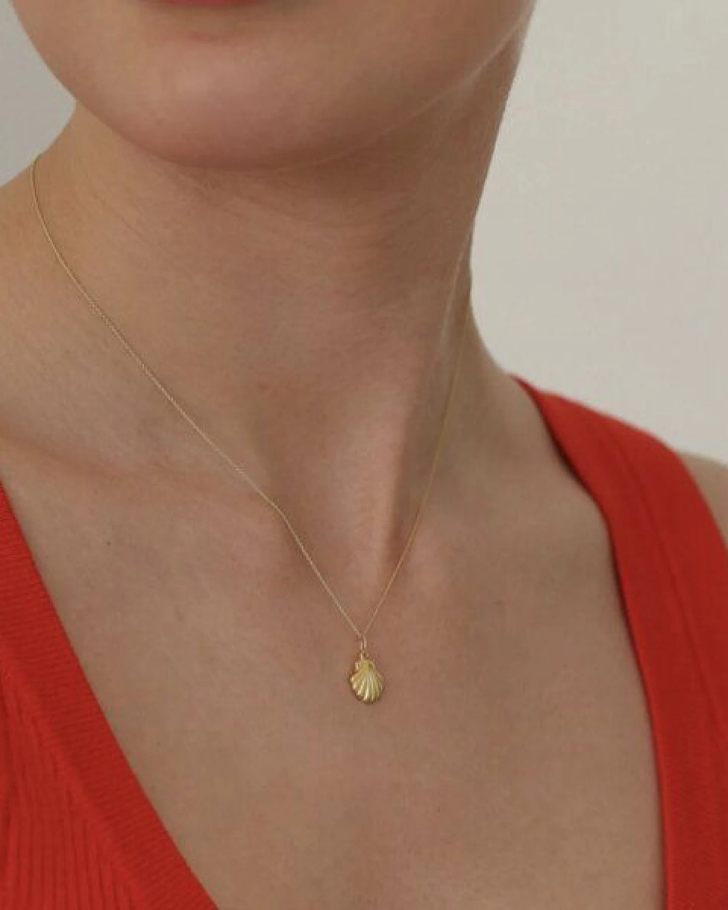 BELLYBIRD Jewellery Halskette - kleine Muschel, Anhänger/ Silber/ Silber vergoldet – Ansicht 4