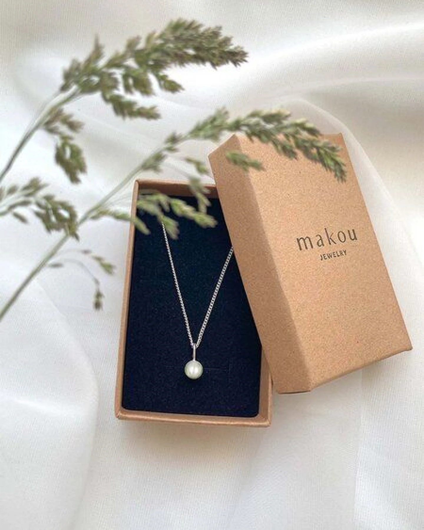 makou Jewelry Kette Makou Individuell - Perlmutt – Ansicht 3