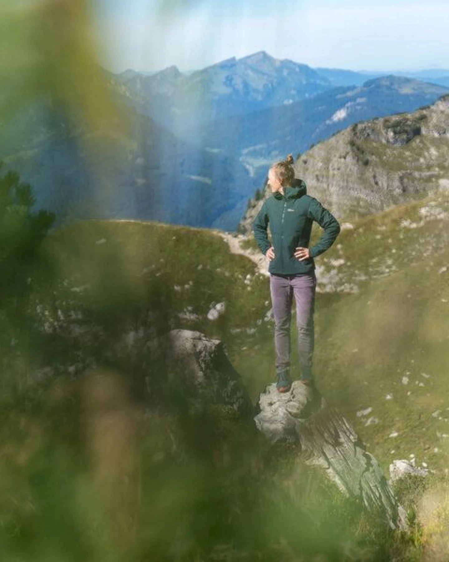 Adele Bergzauber Anna Outdoor-Isolationsjacke mit Lavalan – Ansicht 4