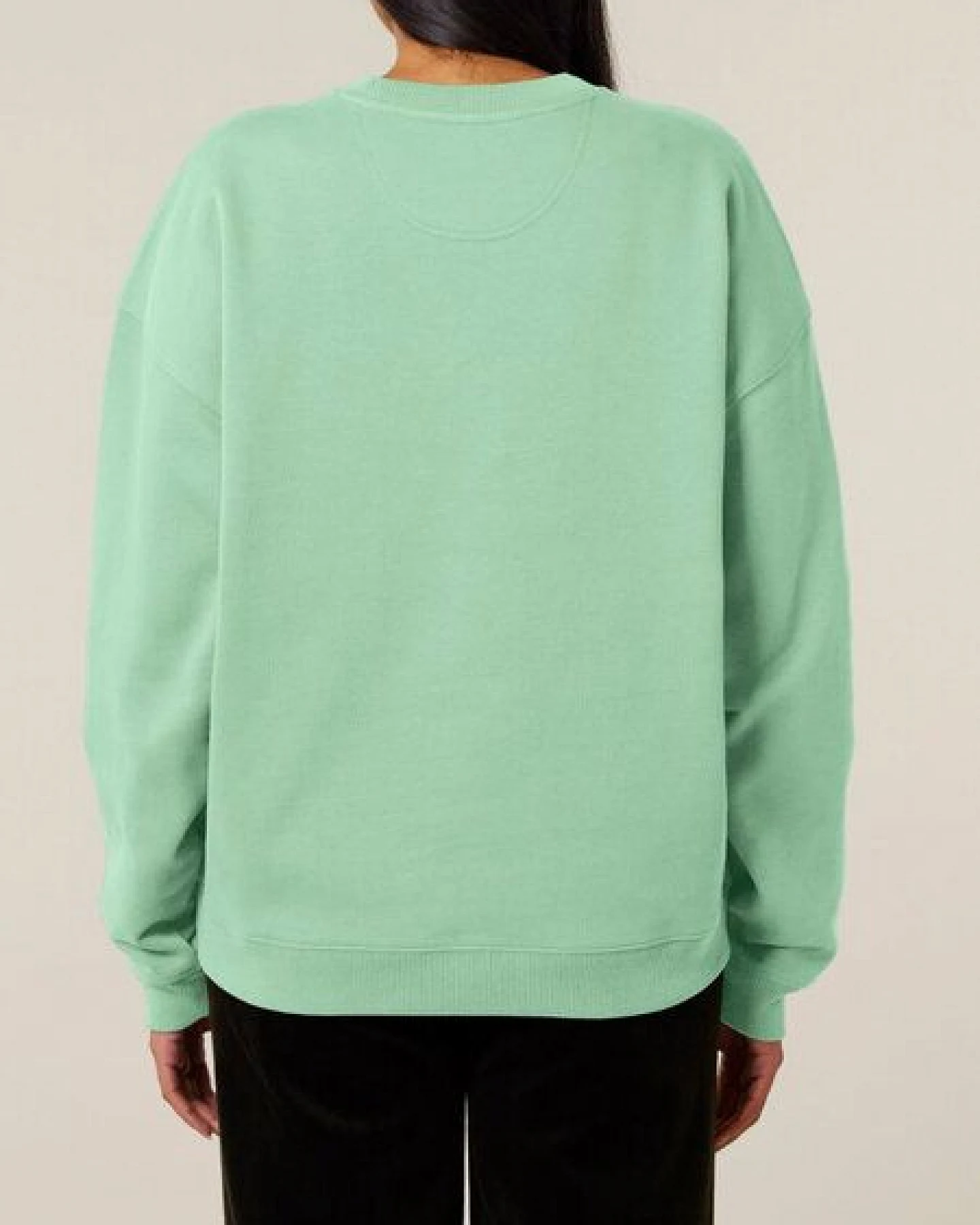 Human Family Bio Unisex oversize Sweatshirt - "Mountain Silhouette" – Ansicht 2