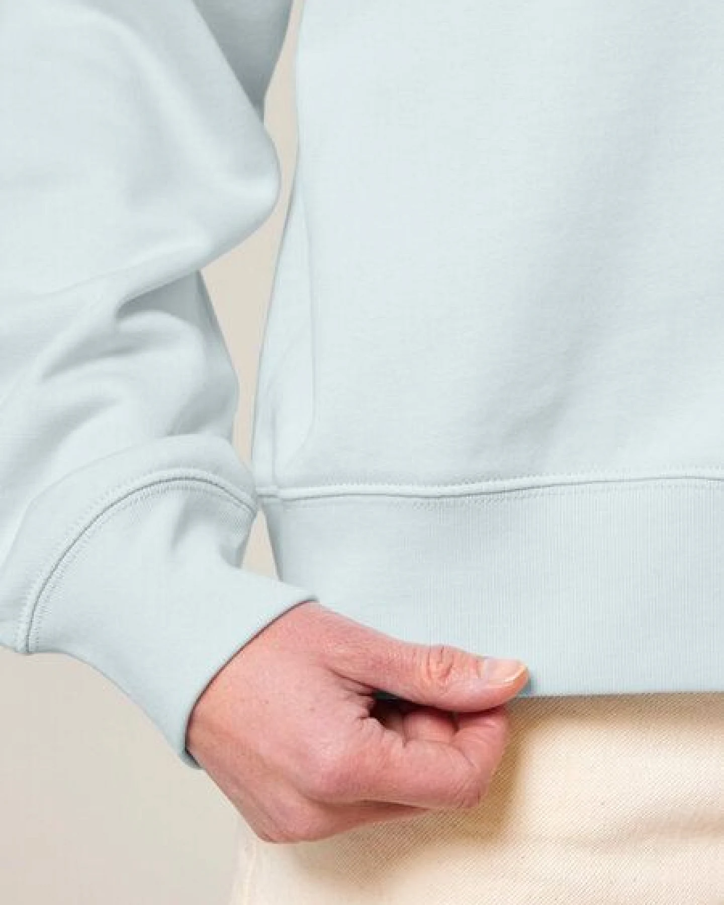 Human Family Bio Damen-Hoodie „Relax – Simple Beauty“ – Ansicht 3