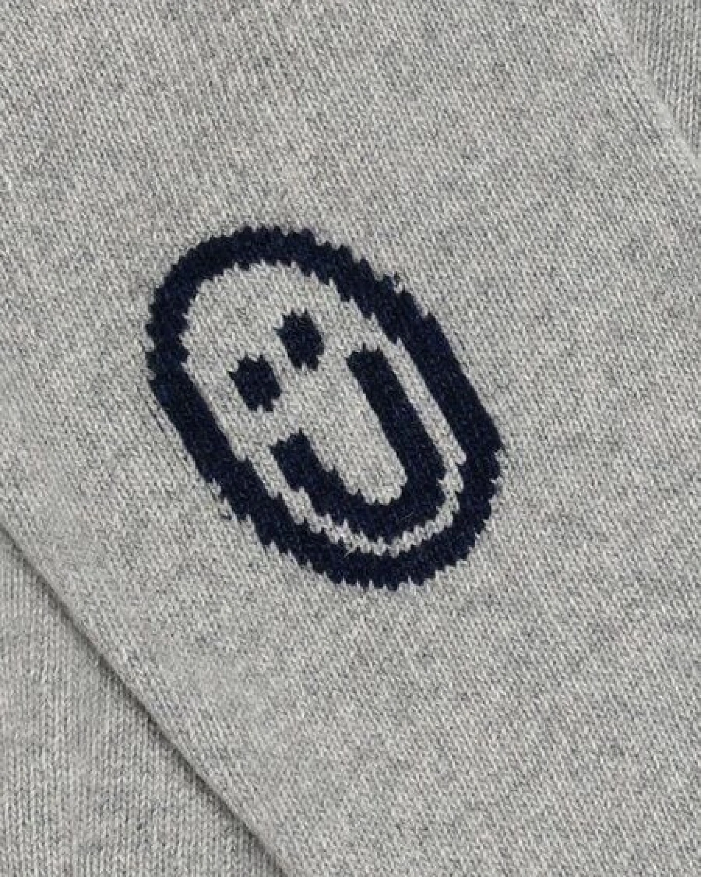 Rotholz Smiling Strickpullover aus recycelter Wolle – Ansicht 3