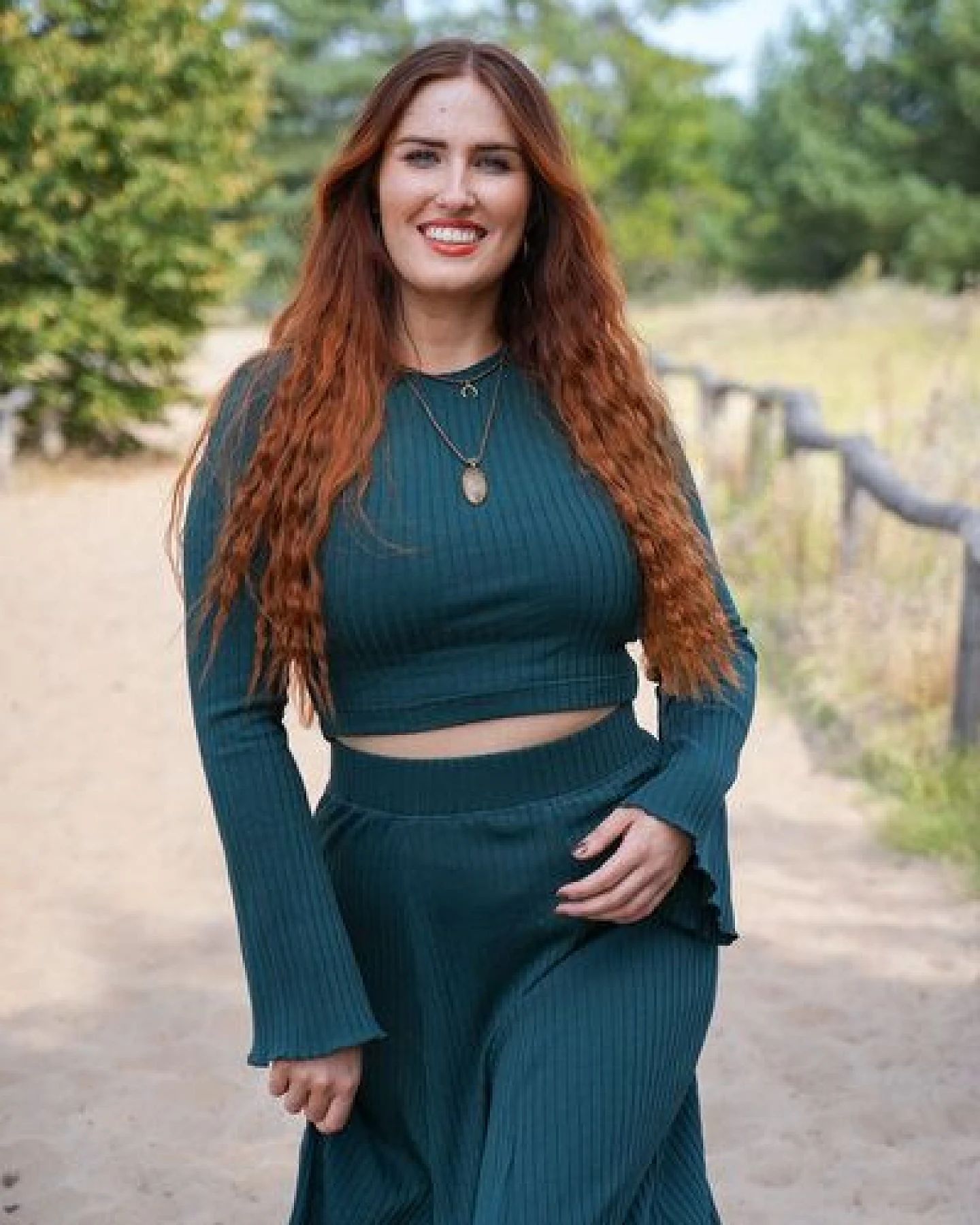 Vivien Joy Femininer Strickpullover - Lya Crop Pulli – Ansicht 4