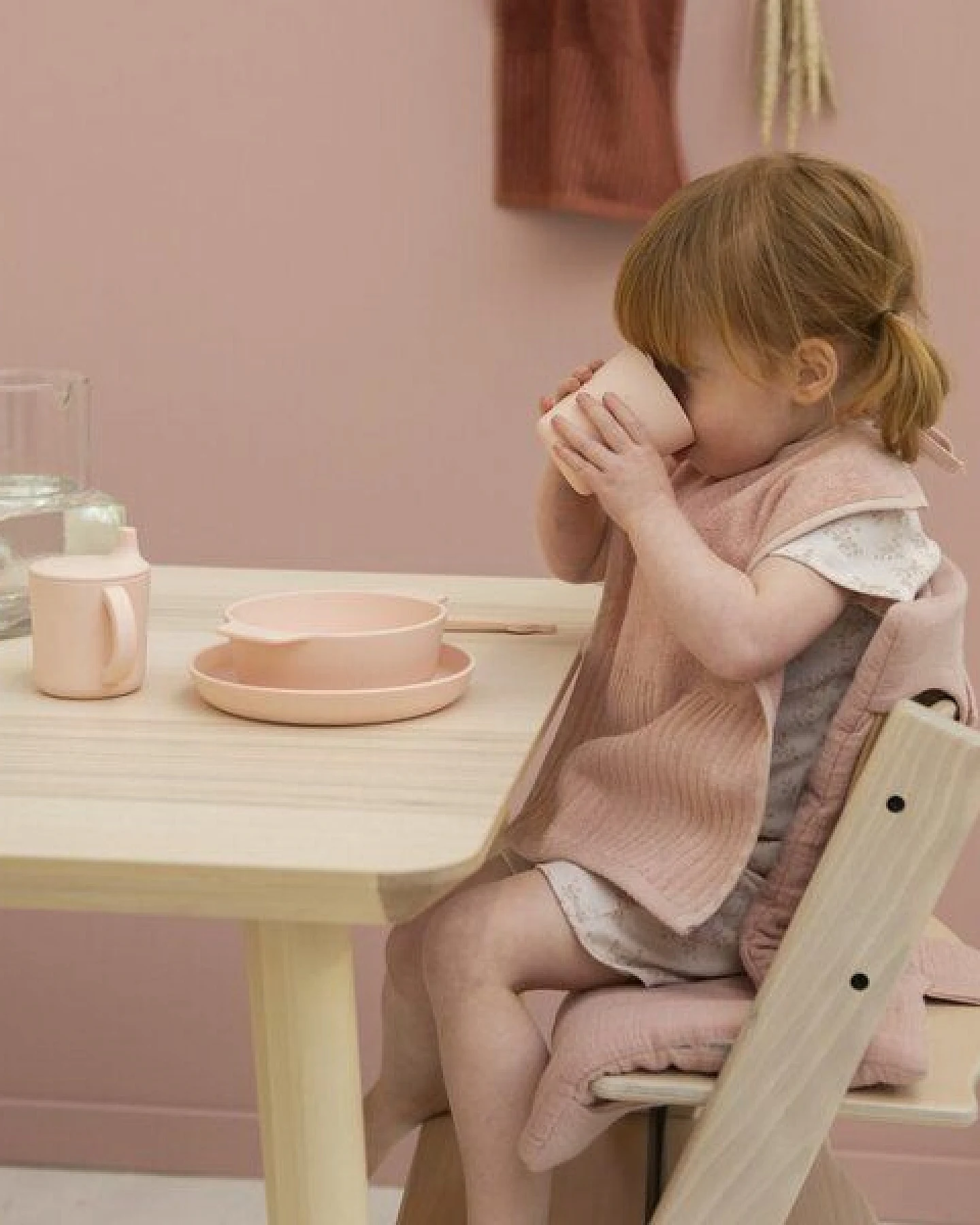 TRIXIE – Kindergeschirr aus Silikon – Kinderteller – Ansicht 4