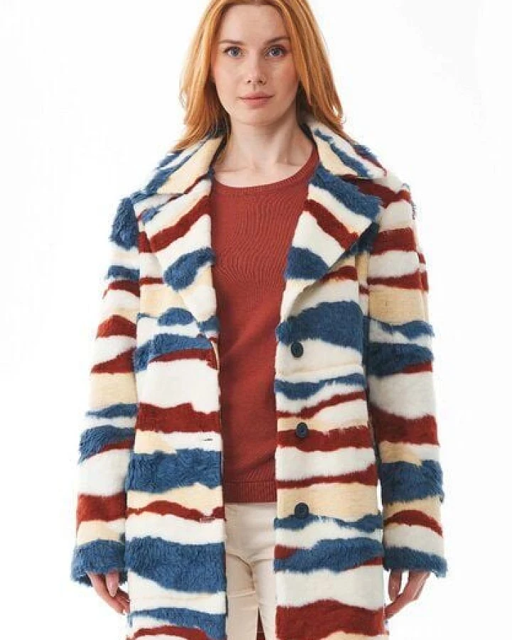 ORGANICATION Teddy-Jacke aus recyceltem Polyester