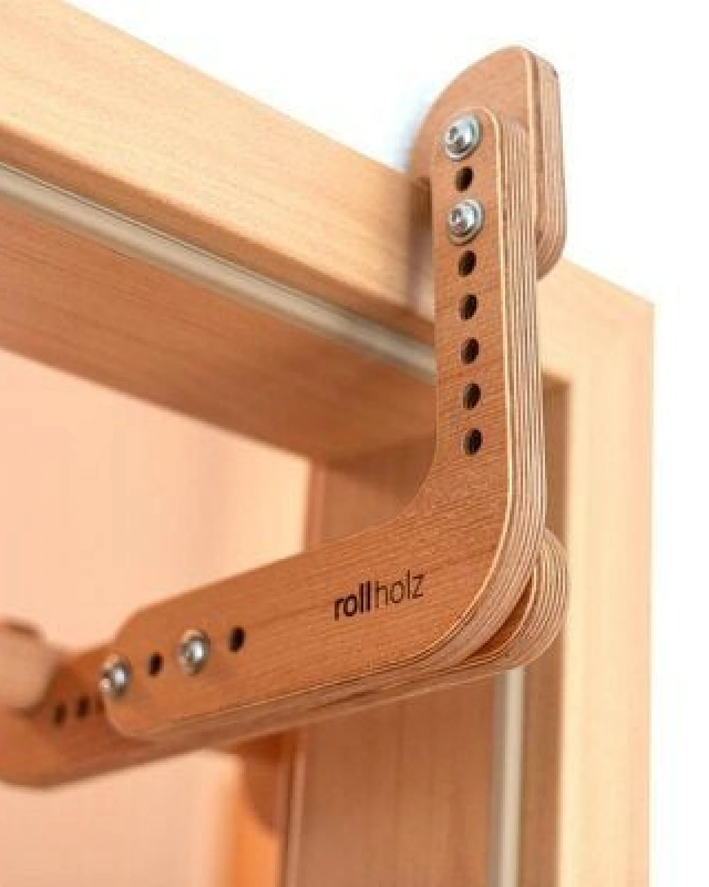 rollholz Klimmzugstange aus Holz für jeden Türrahmen – Ansicht 4