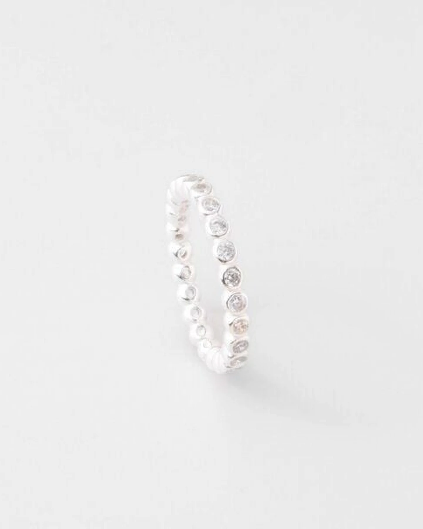 fejn jewelry Ring 'sparkle eternity' - Bandring mit Zirkonia Steinen – Ansicht 3