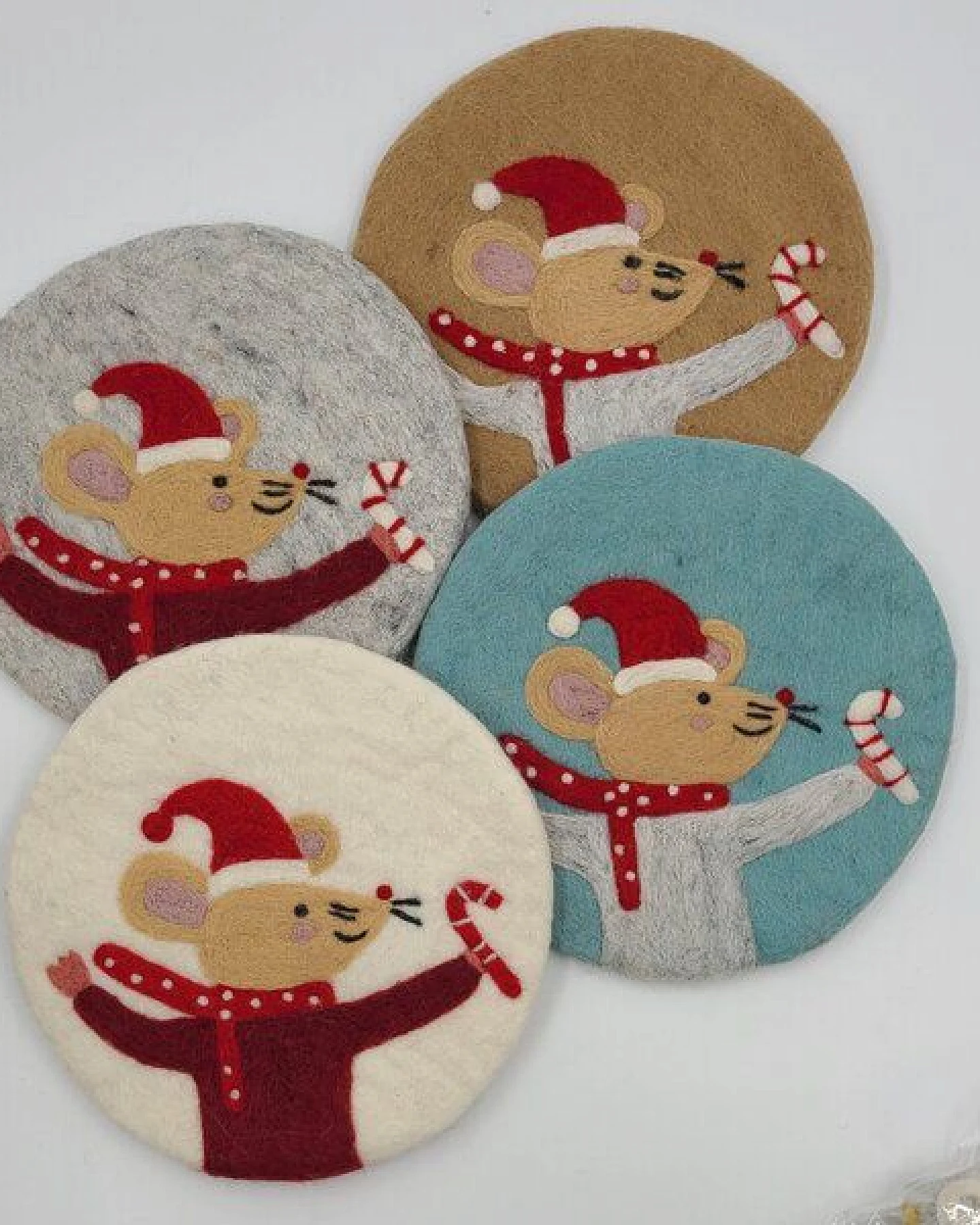 Frida Feeling Filzuntersetzer rund mit verschiedenen Weihnachtsmotiven – Ansicht 2