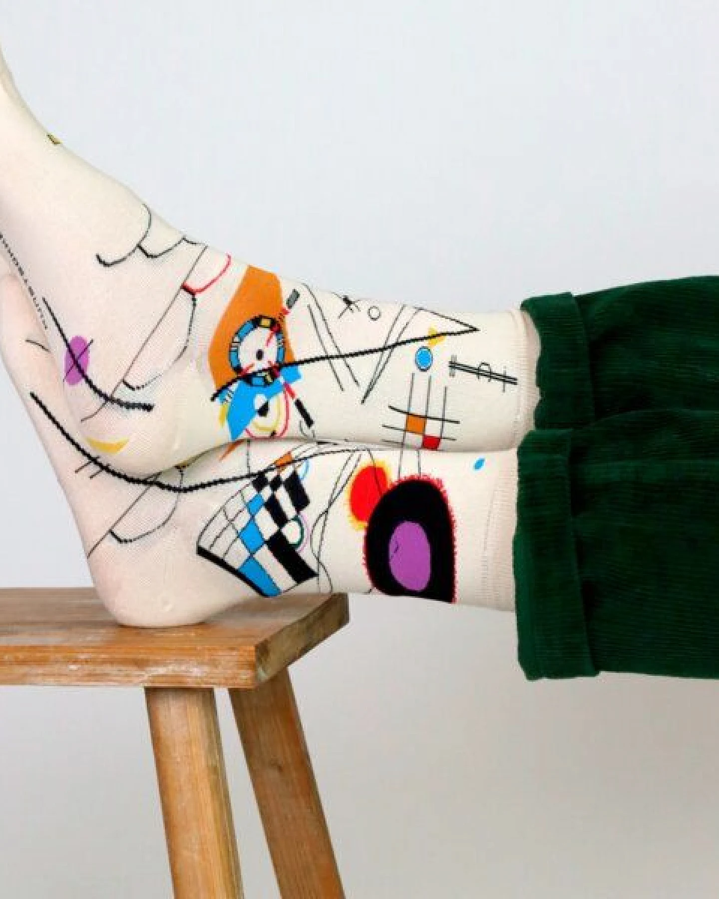 KUNSTSOKKEN Kunst Socken Set - Nahtlose Bunte Socken aus Bio-Baumwolle Mix - Witzige Socken Lustige Socken Verrückte Socken – Ansicht 4