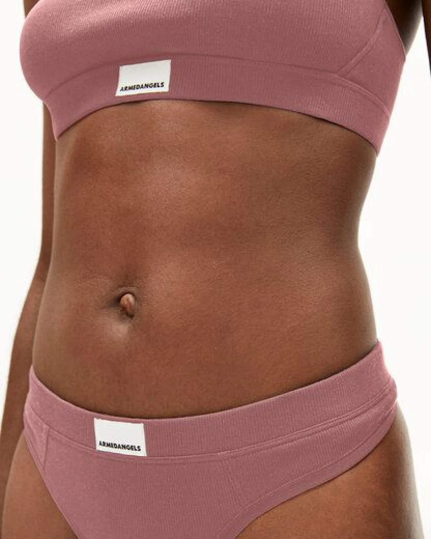 ARMEDANGELS FAARA RIB Damen Ripp-String aus Bio-Baumwoll Mix – Ansicht 3
