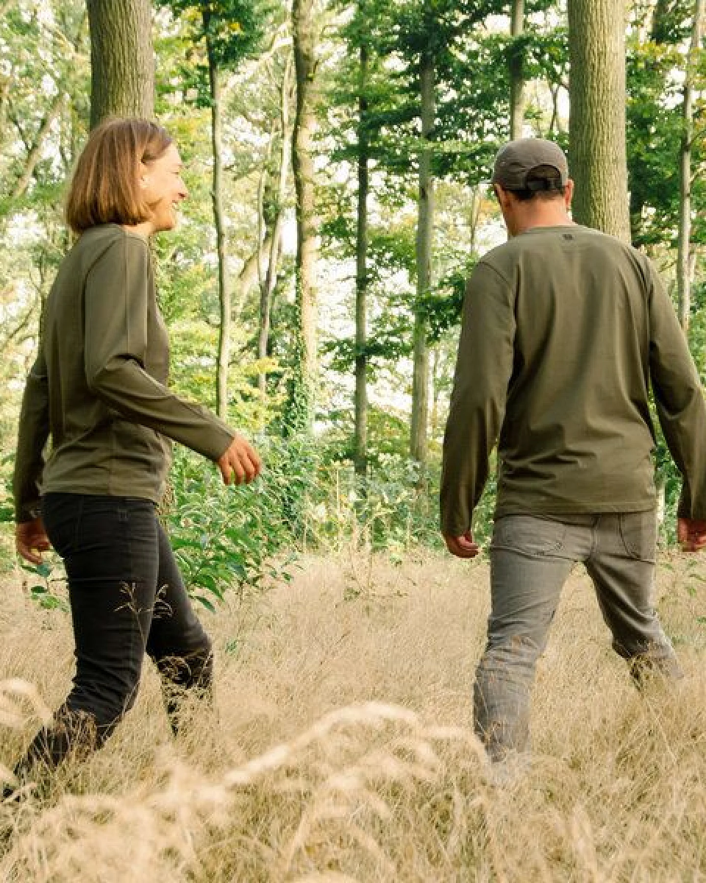 Cmig Erle mit Elster Langarmshirt unisex in khaki – Ansicht 4