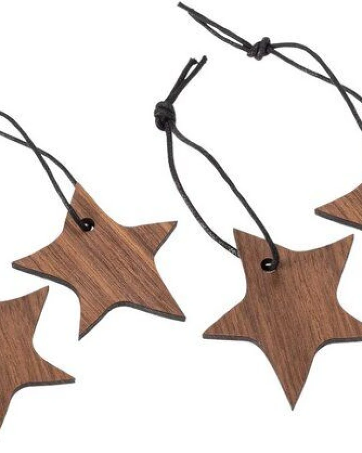 ReineNatur Weihnachtsbaumanhänger 4er-Set Sterne aus Nussbaum oder Eichenholz