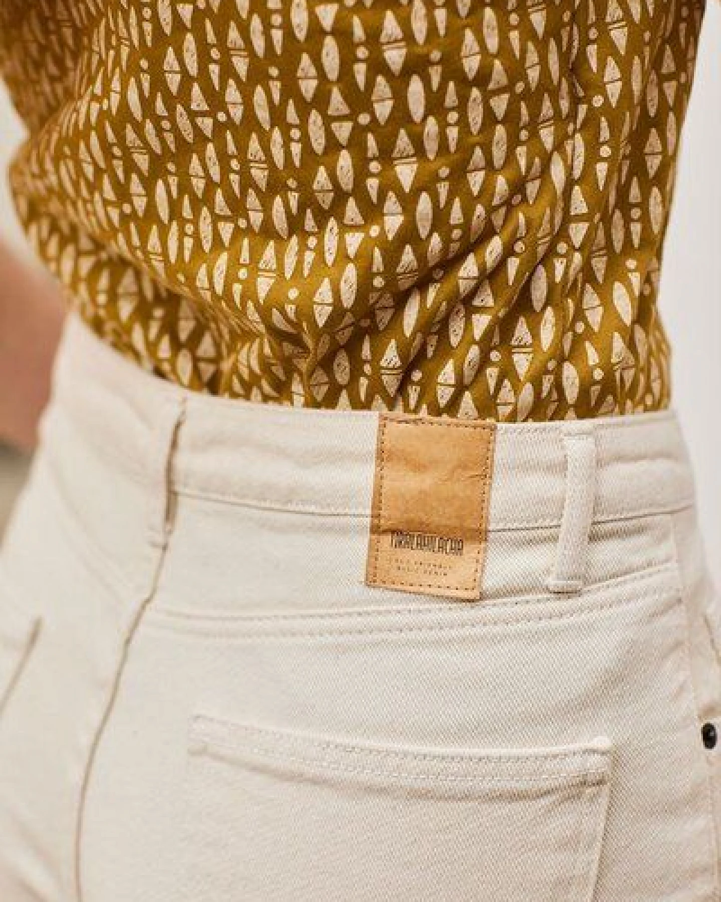 TIRALAHILACHA Finna Trousers – Ansicht 3