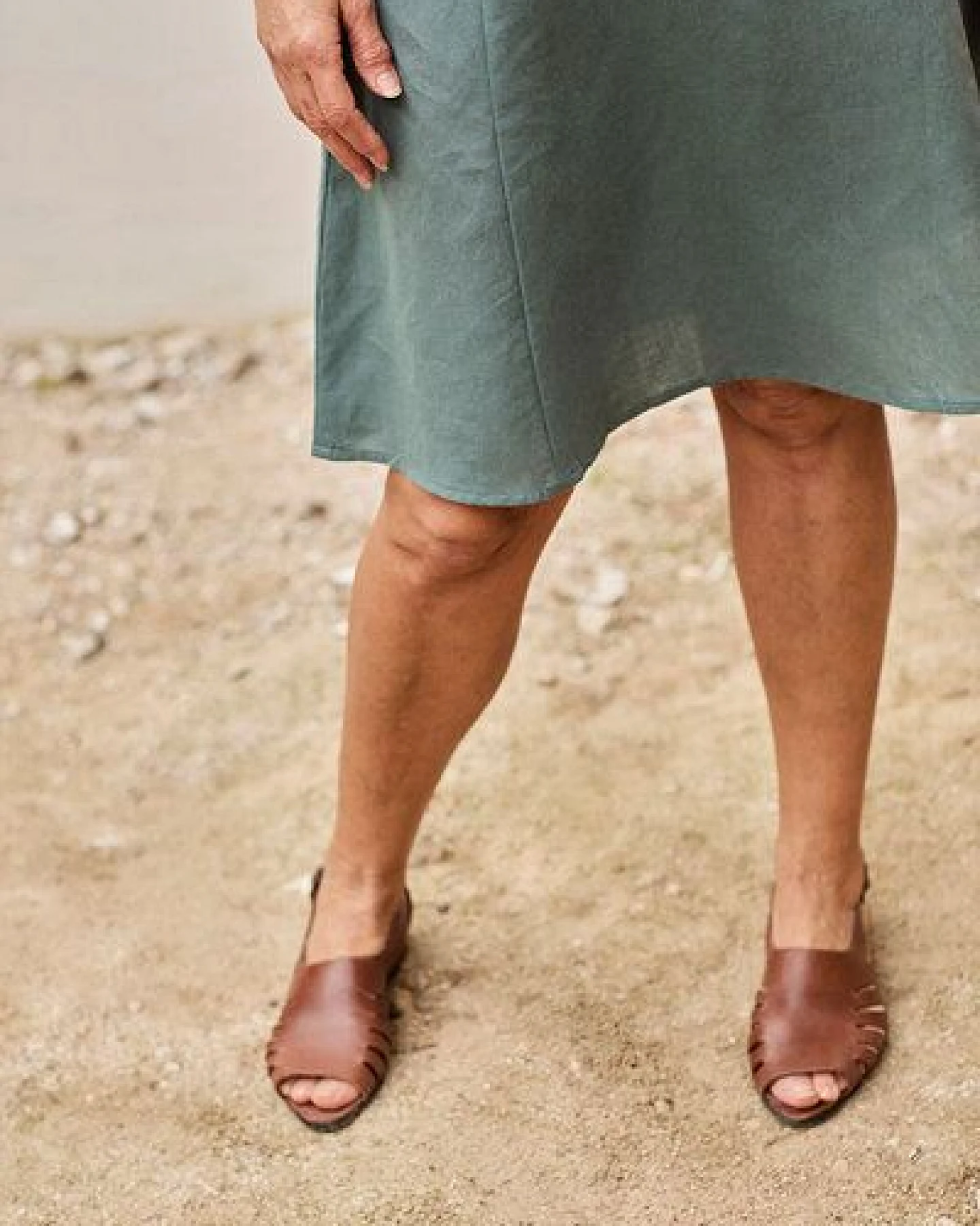 TIRALAHILACHA Fara Dress – Ansicht 3