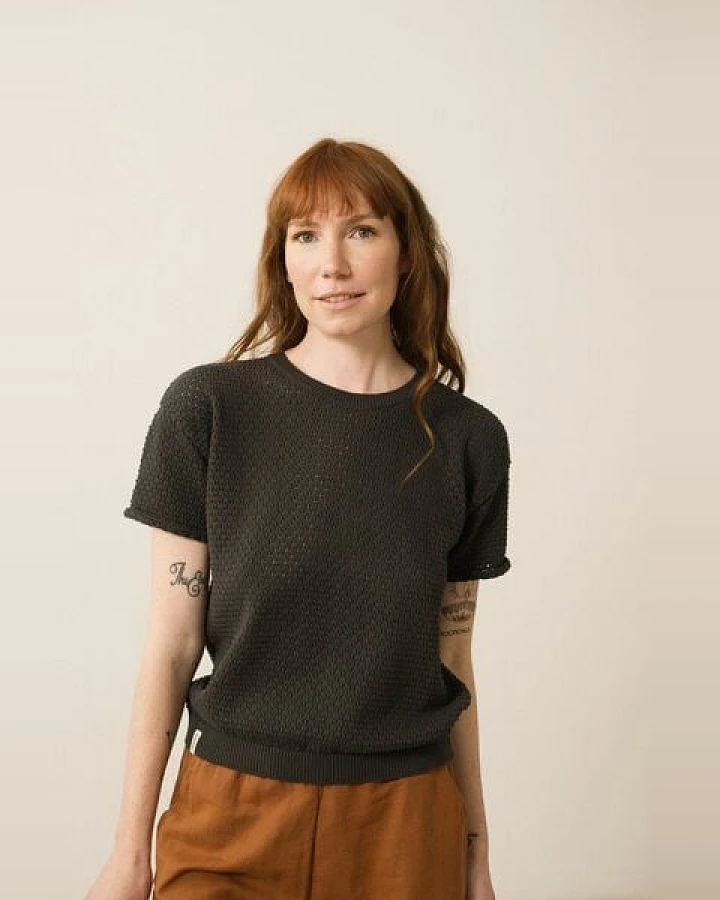TIRALAHILACHA Hadara Short Sleeve Knitted Top