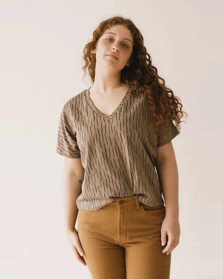 TIRALAHILACHA Hada oversized T-shirt in brown bark