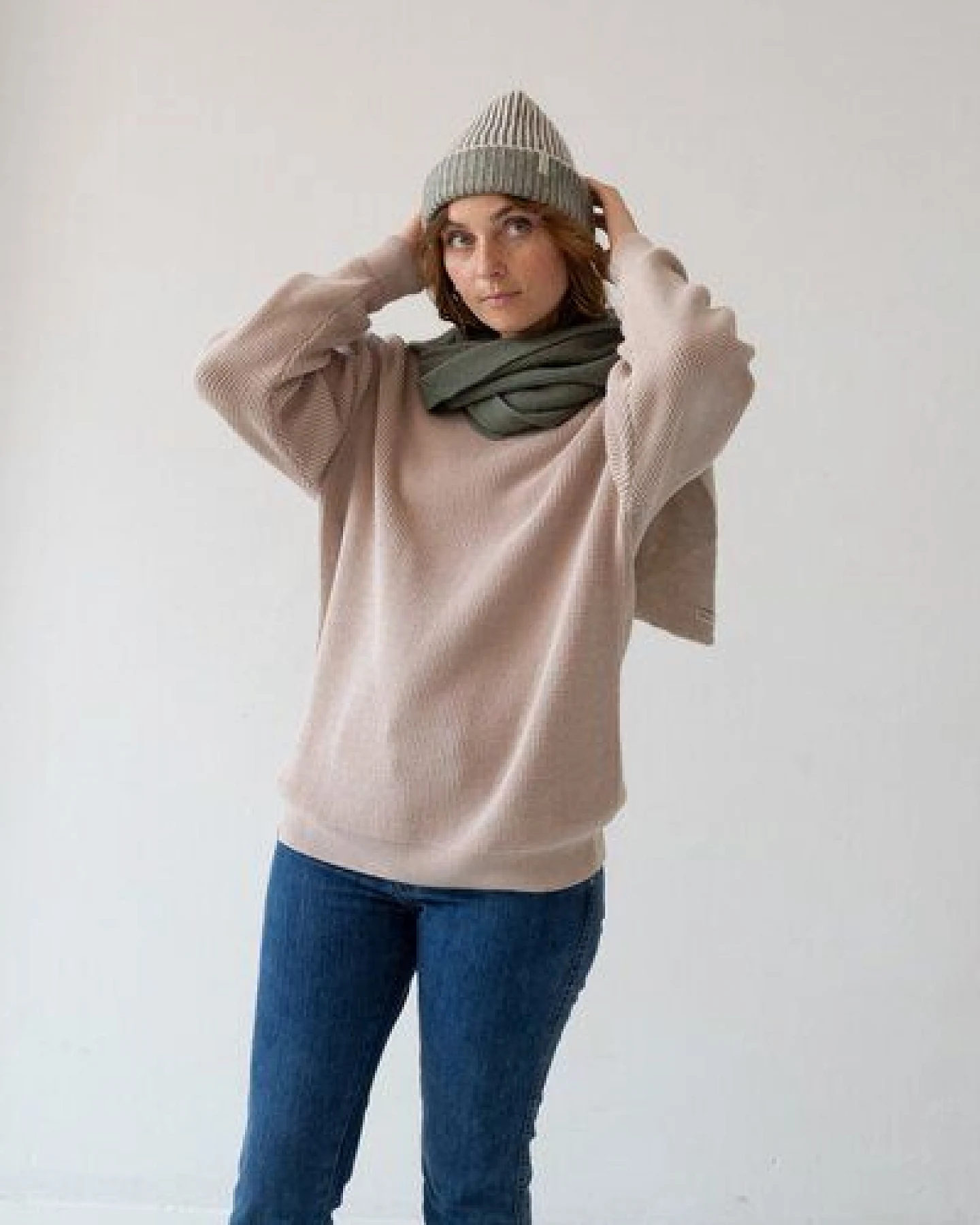 TIRALAHILACHA Tao chunky wool beanie in two-tone Women – Ansicht 3