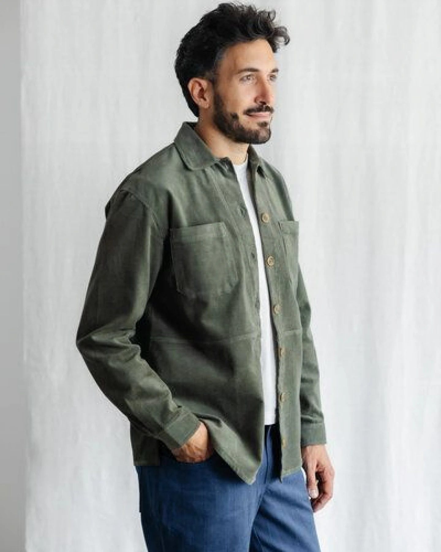 Jyoti - Fair Works Bio-Baumwollcord Shacket Kalagi – Ansicht 3