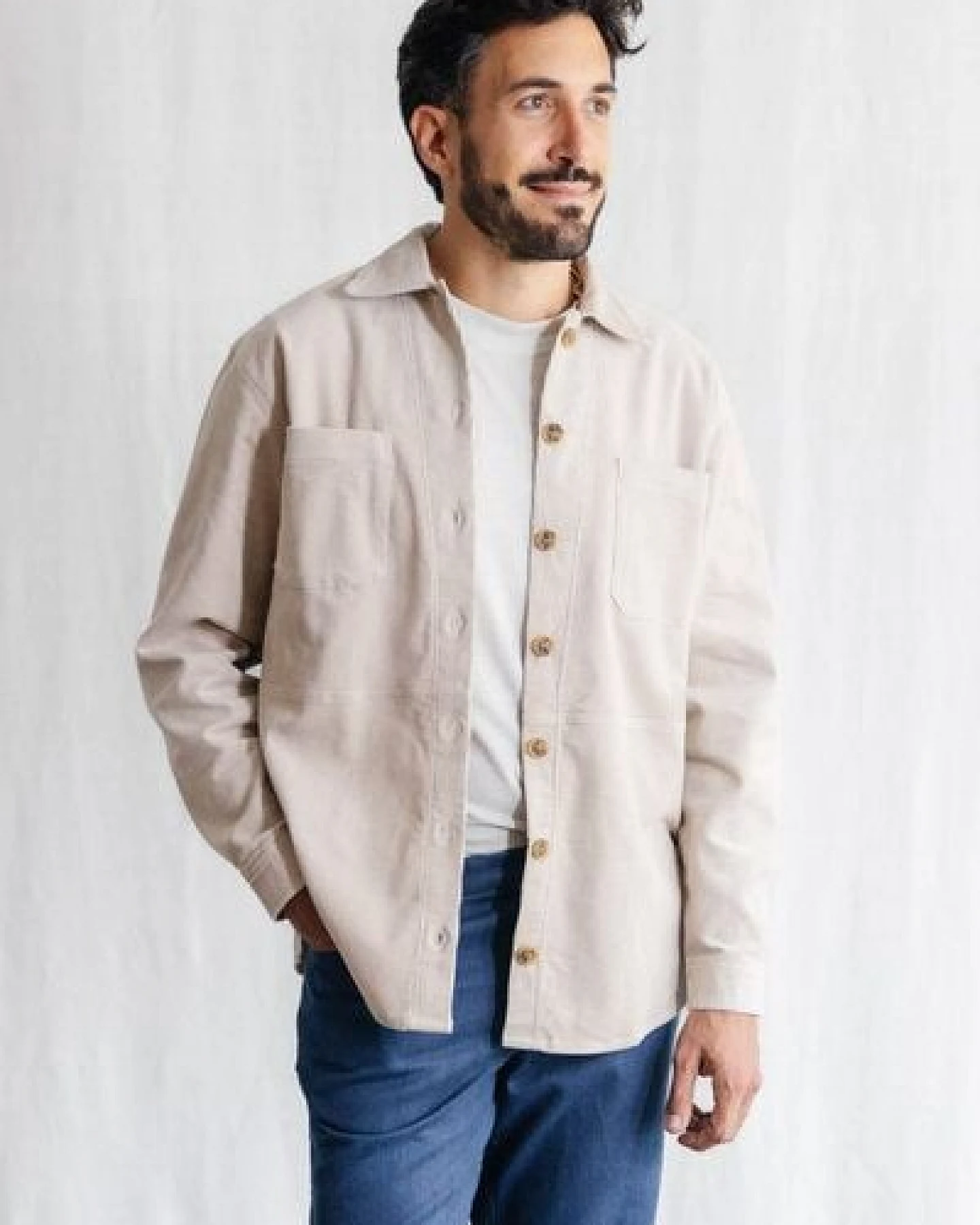 Jyoti - Fair Works Bio-Baumwollcord Shacket Kalagi – Ansicht 4