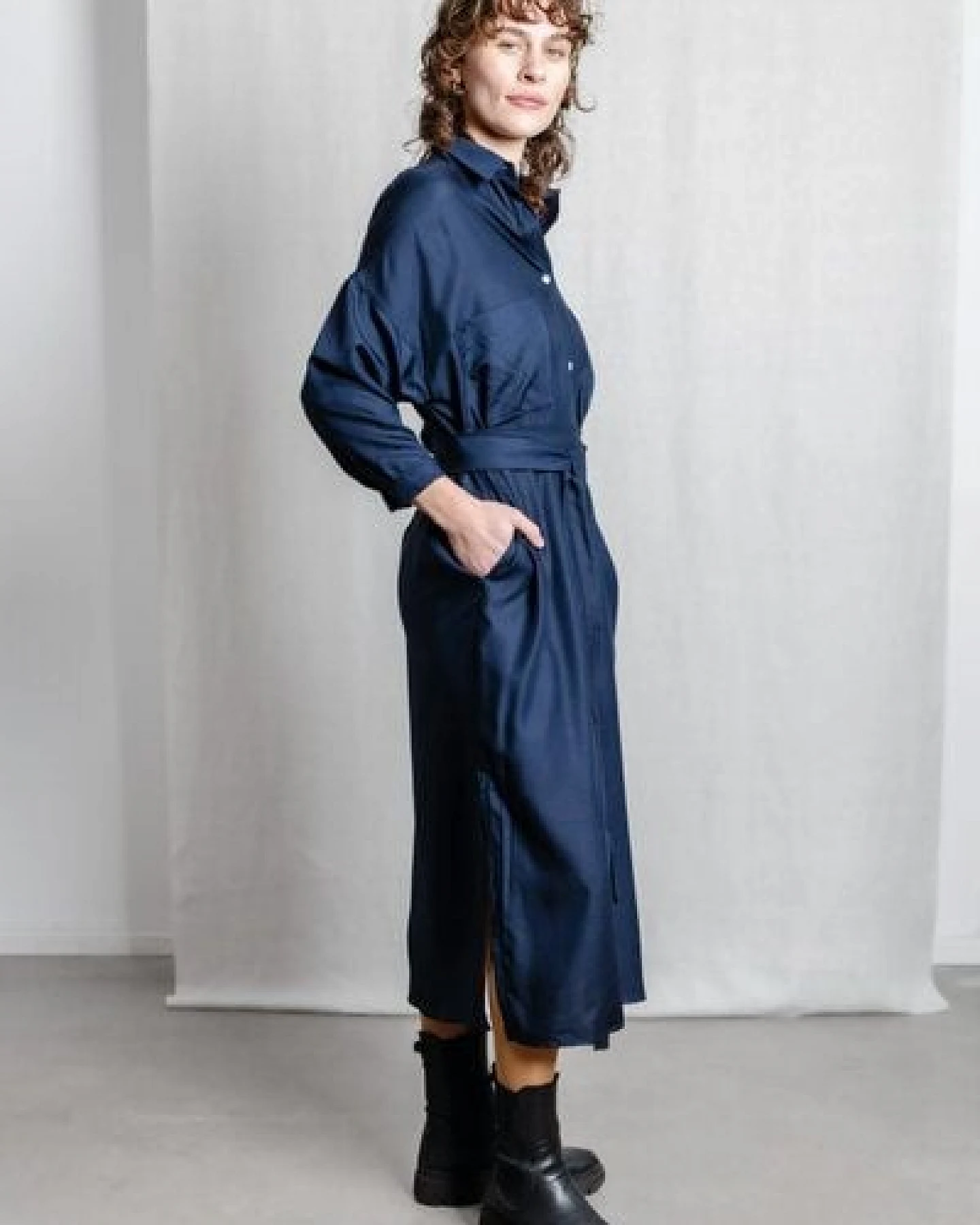 Jyoti - Fair Works Modal Kleid Ananya – Ansicht 4