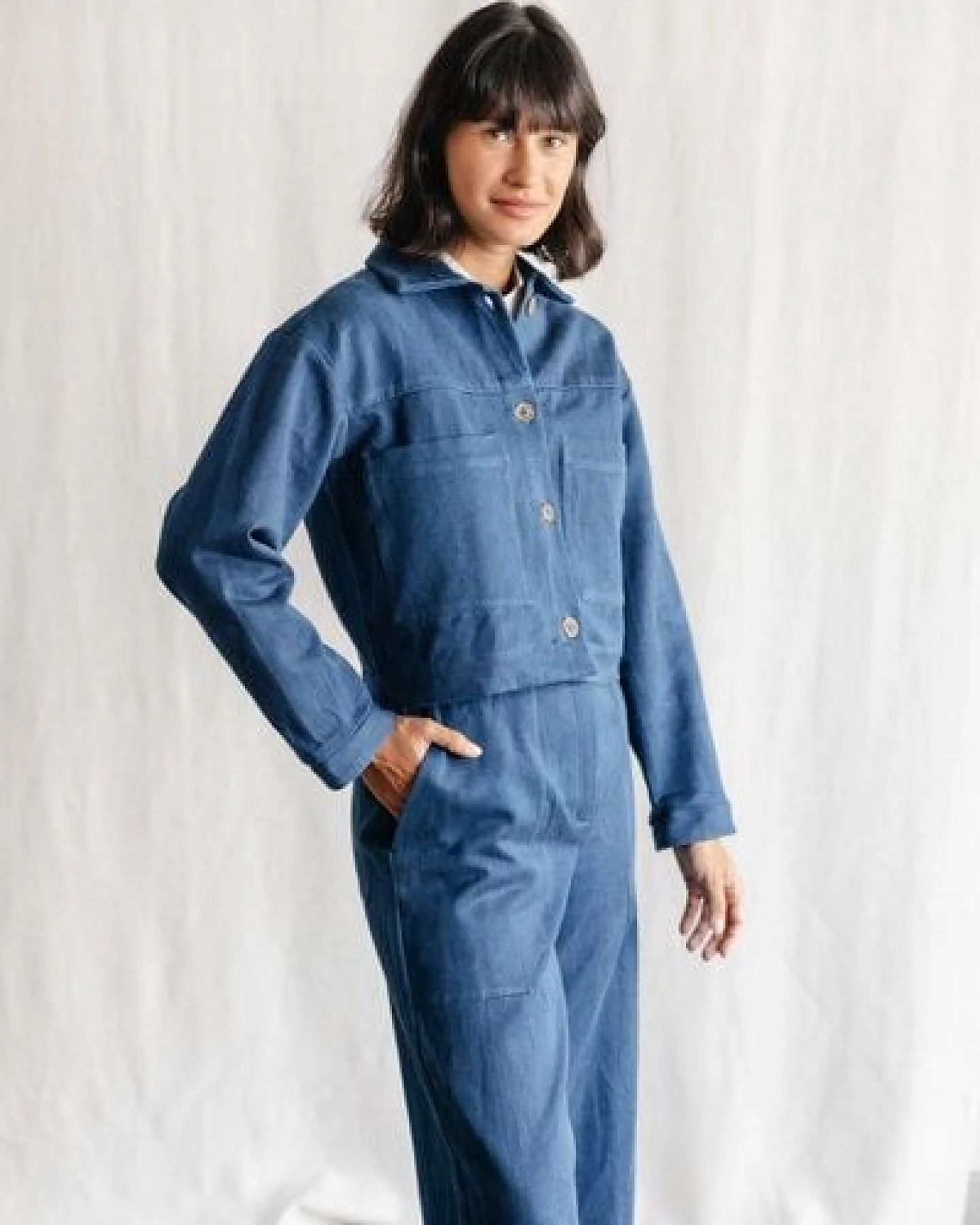 Jyoti - Fair Works Bio-Baumwolldenim Shacket Mayur – Ansicht 4