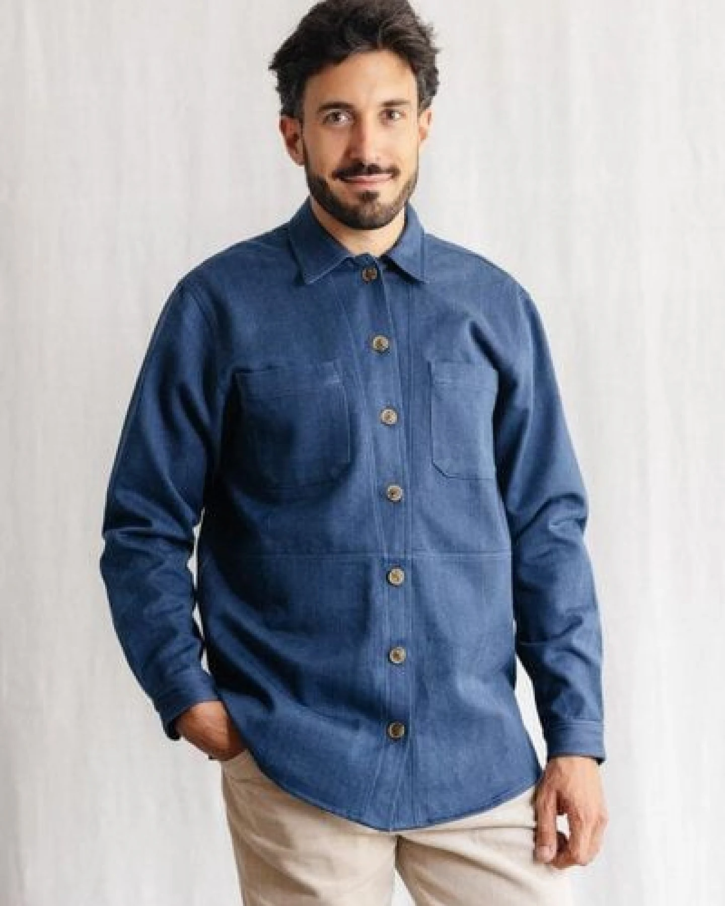 Jyoti - Fair Works Bio-Baumwolldenim Shacket Kalagi – Ansicht 3