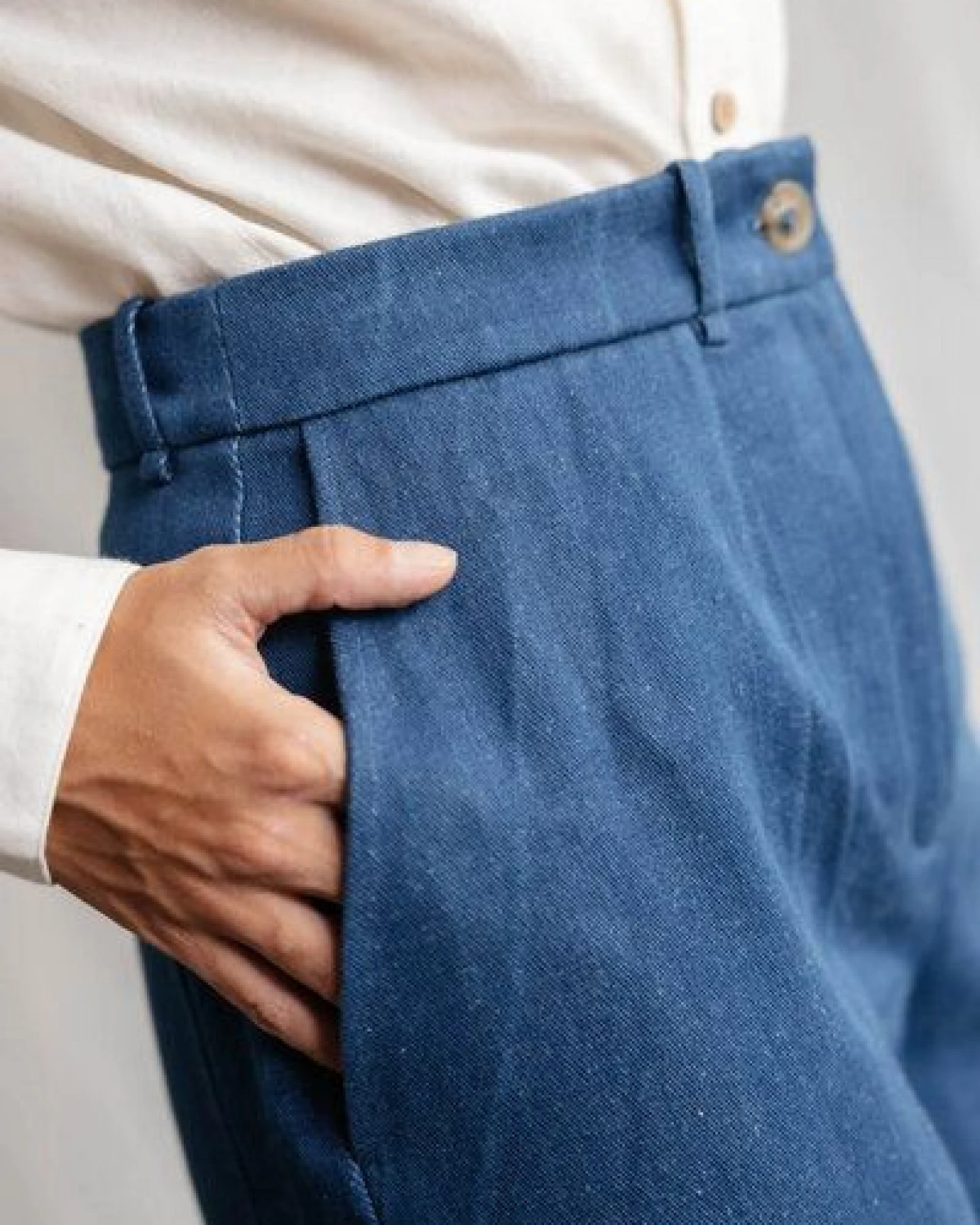 Jyoti - Fair Works Bio-Baumwolldenim Hose Damini – Ansicht 2