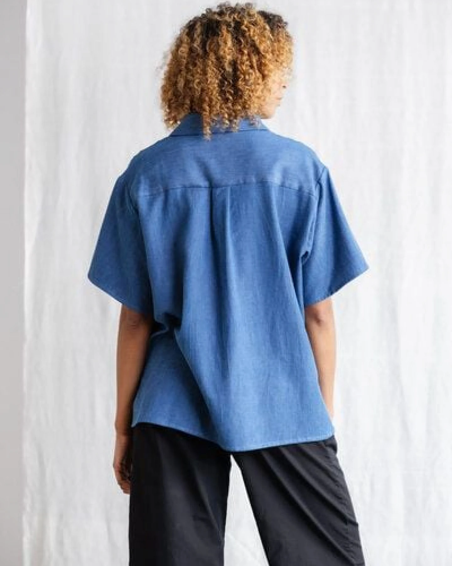 Jyoti - Fair Works Bio-Baumwoll Shirt Nehani – Ansicht 3