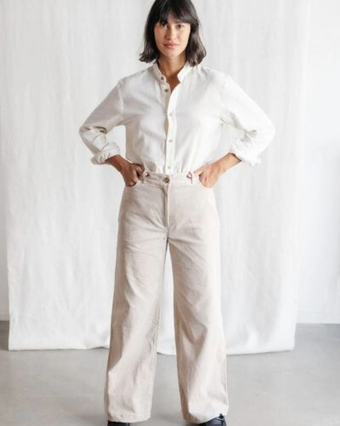 Jyoti - Fair Works Bio-Baumwollcord Hose Tushar – Ansicht 4
