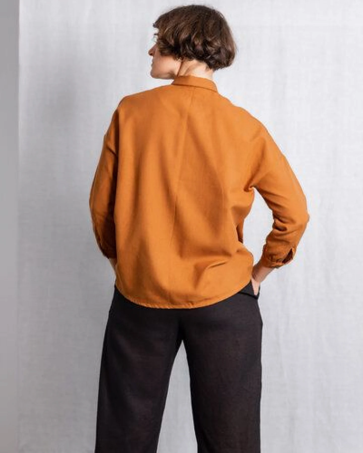 Jyoti - Fair Works Baumwoll Bluse Mayank Haselnuss – Ansicht 4