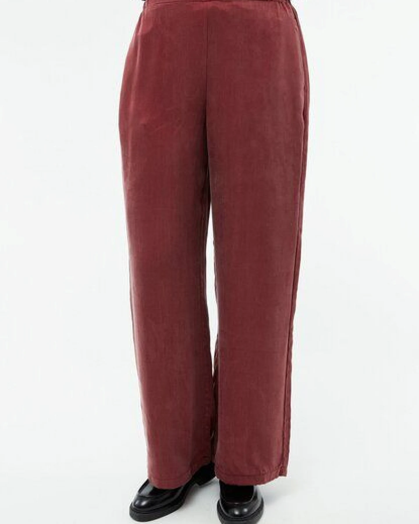 Givn Berlin Hose GBMARLA aus Cupro (Bemberg) mit weitem Bein – Ansicht 2